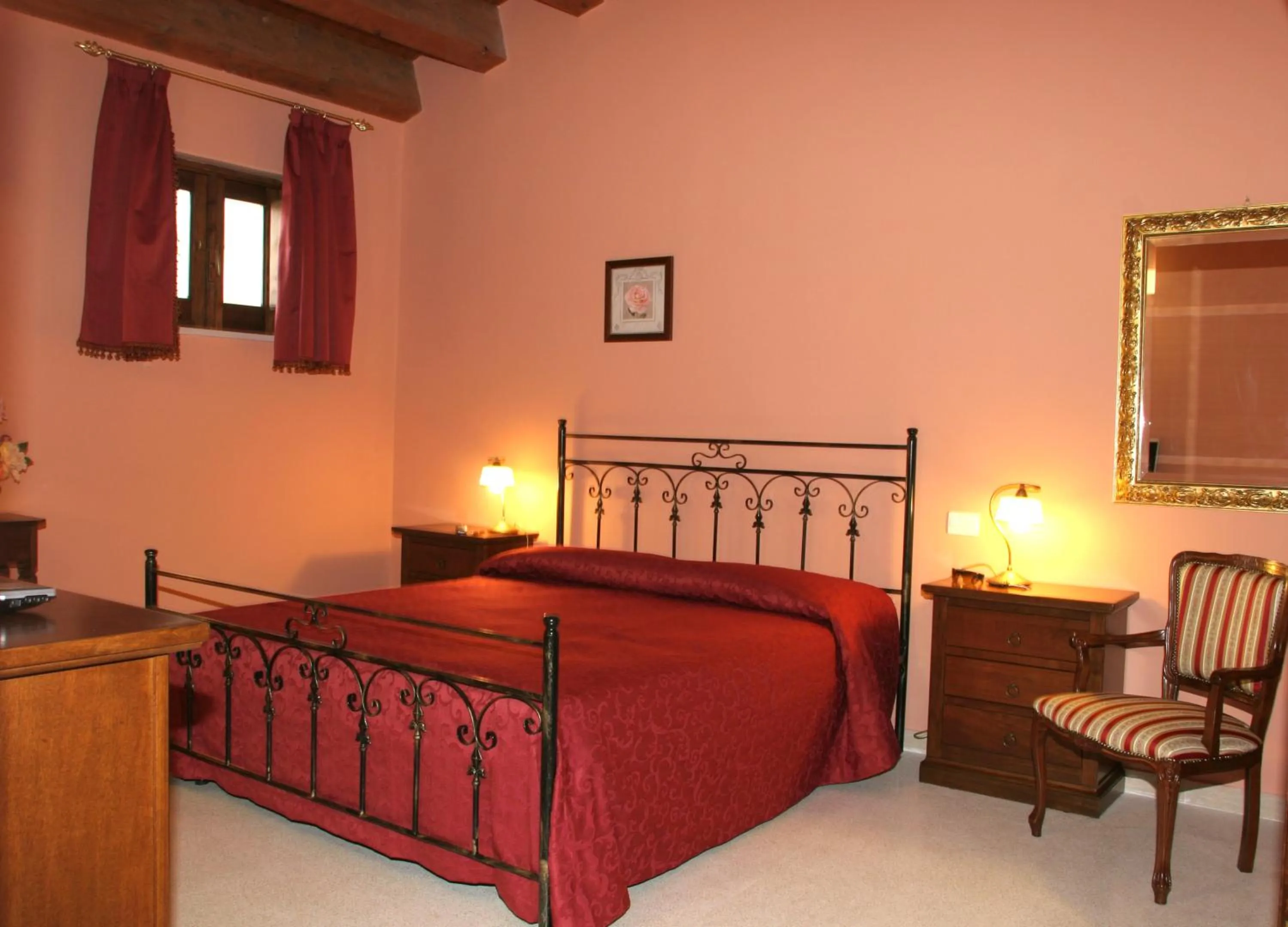 Bedroom, Bed in Sorella Luna