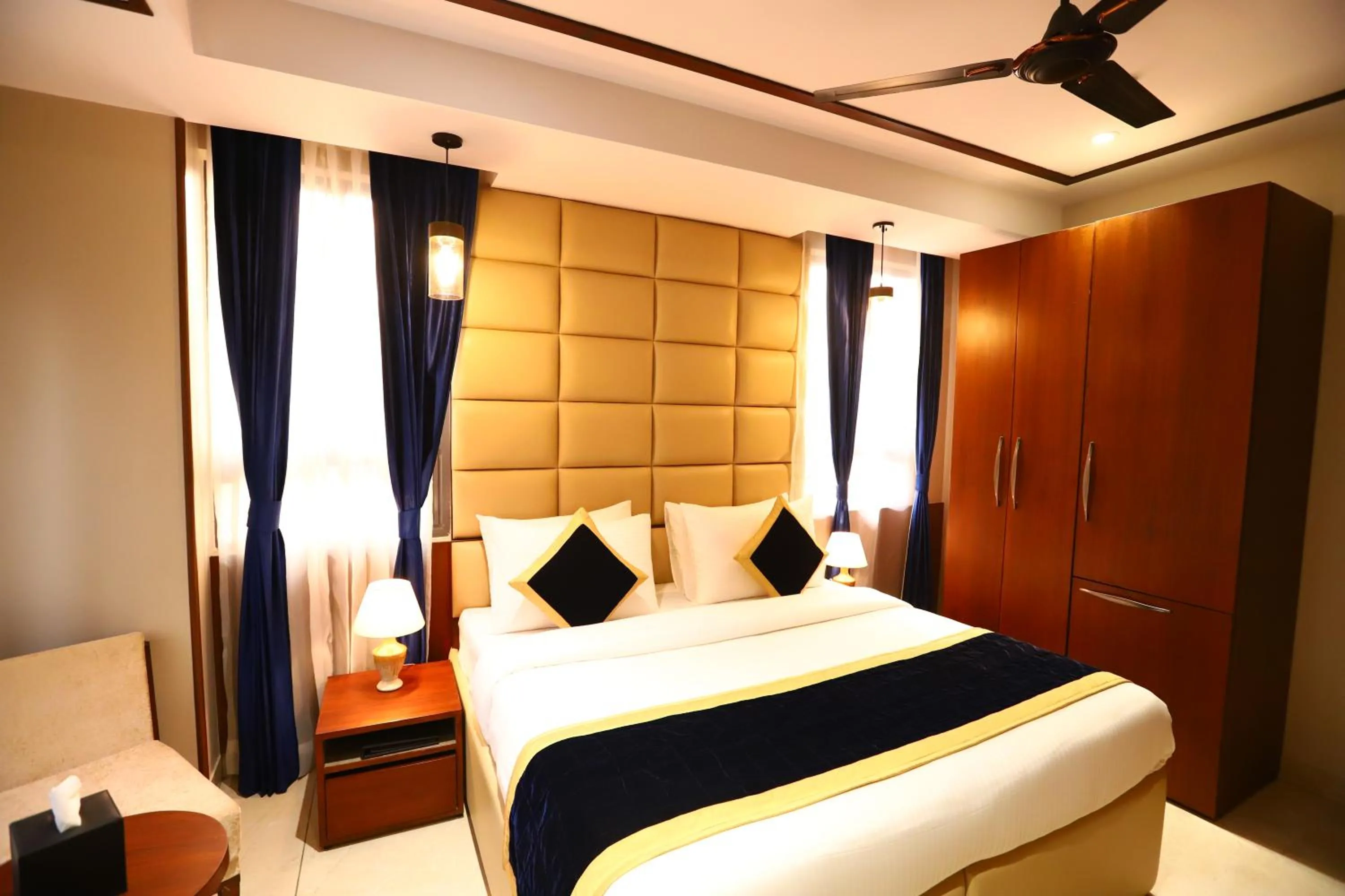 Photo of the whole room, Bed in Sanca International Hotel in Patel Nagar Delhi