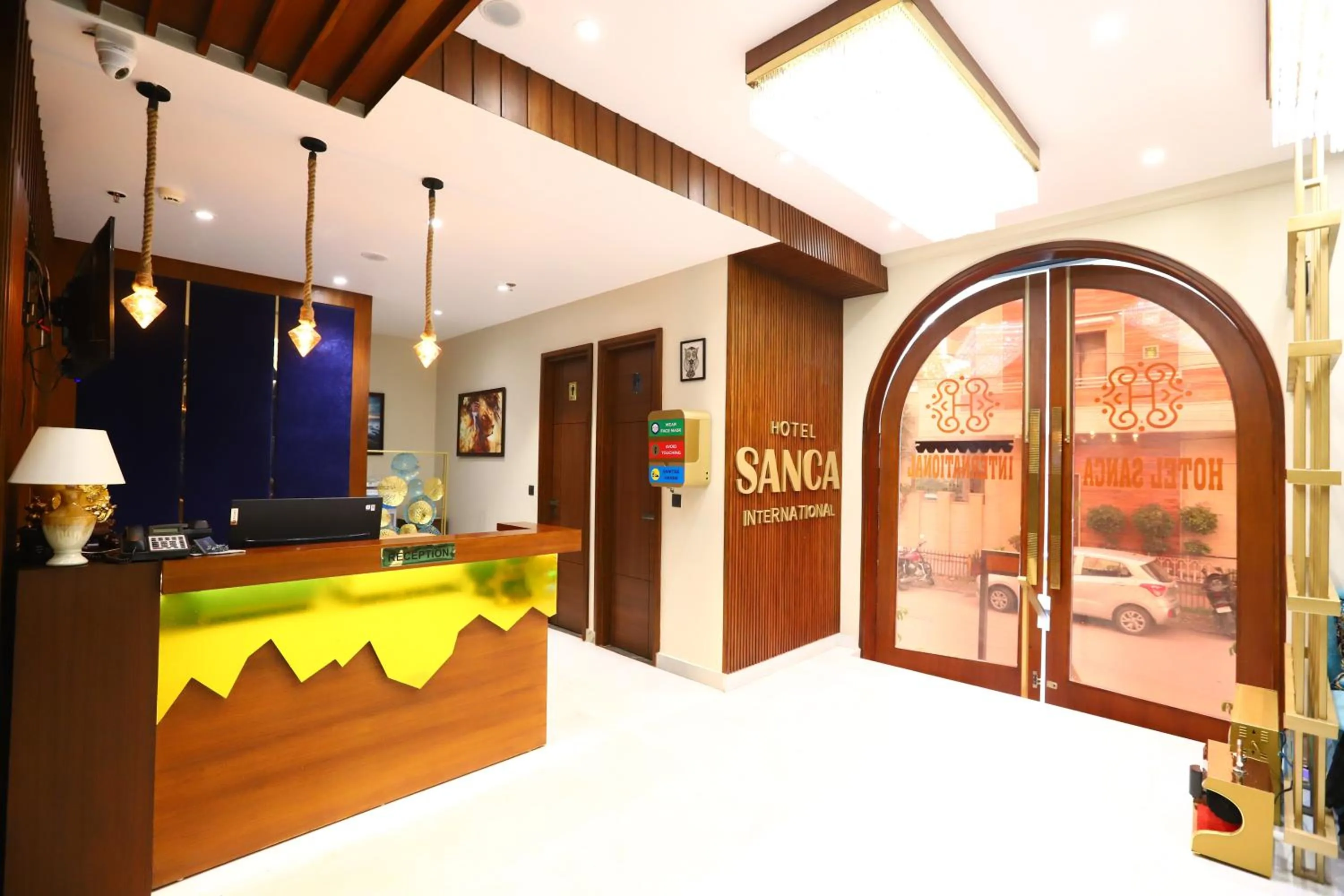 Lobby or reception in Sanca International Hotel in Patel Nagar Delhi