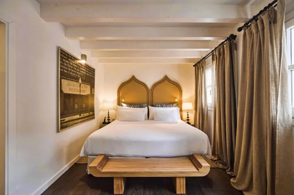 Bed in Puro Grand Hotel