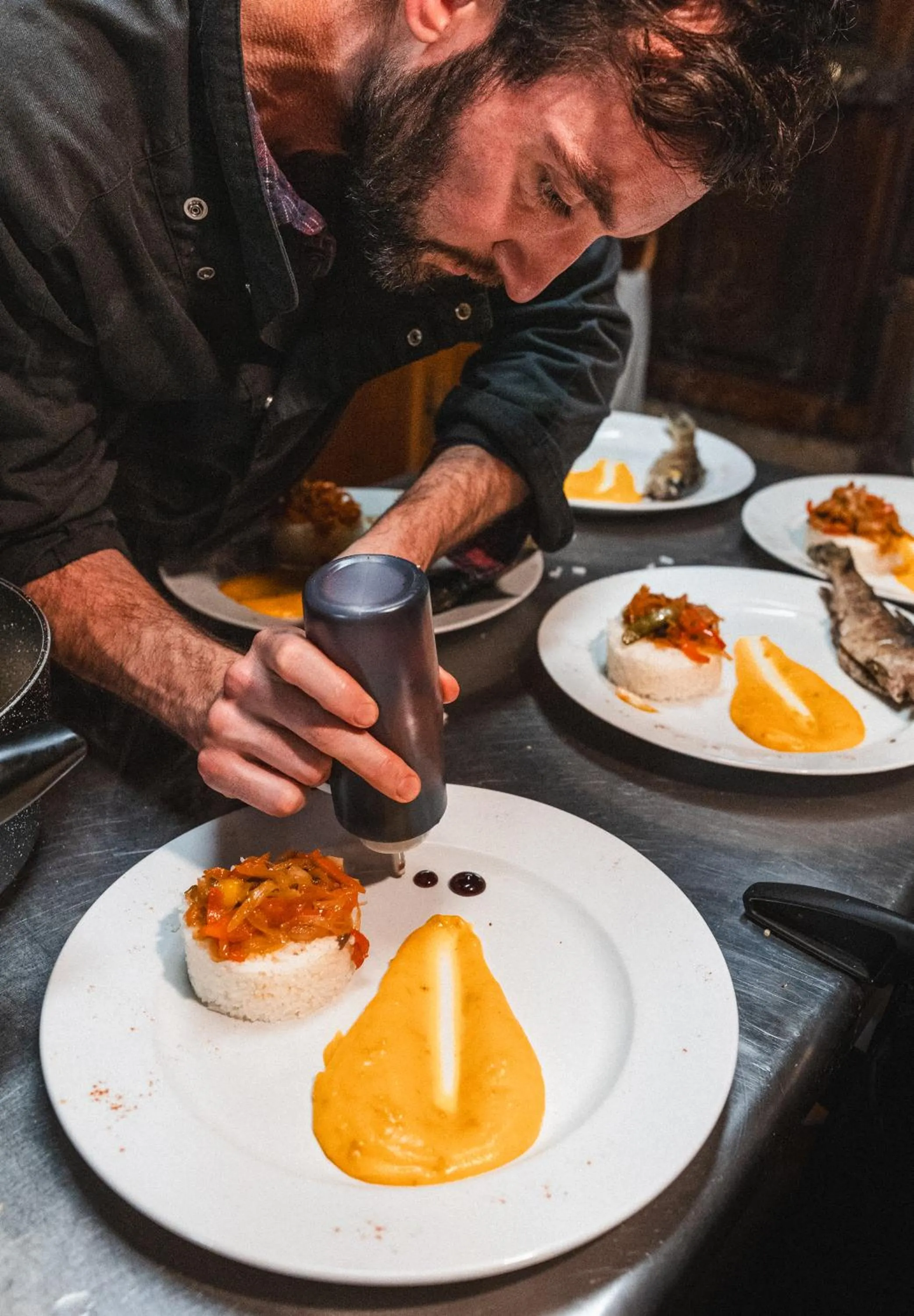 Restaurant/places to eat in Les Ruisseaux