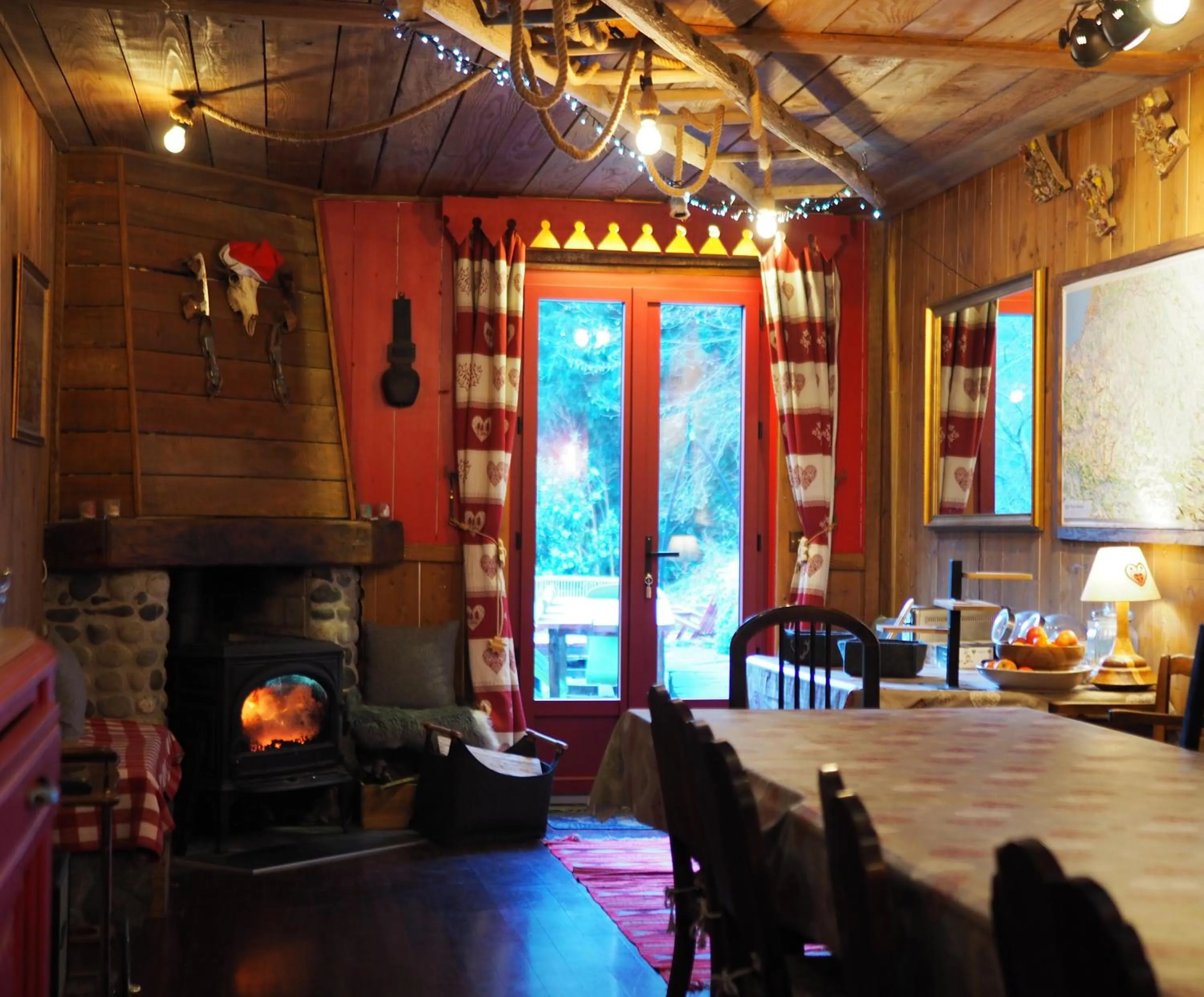 Seating area in Les Ruisseaux