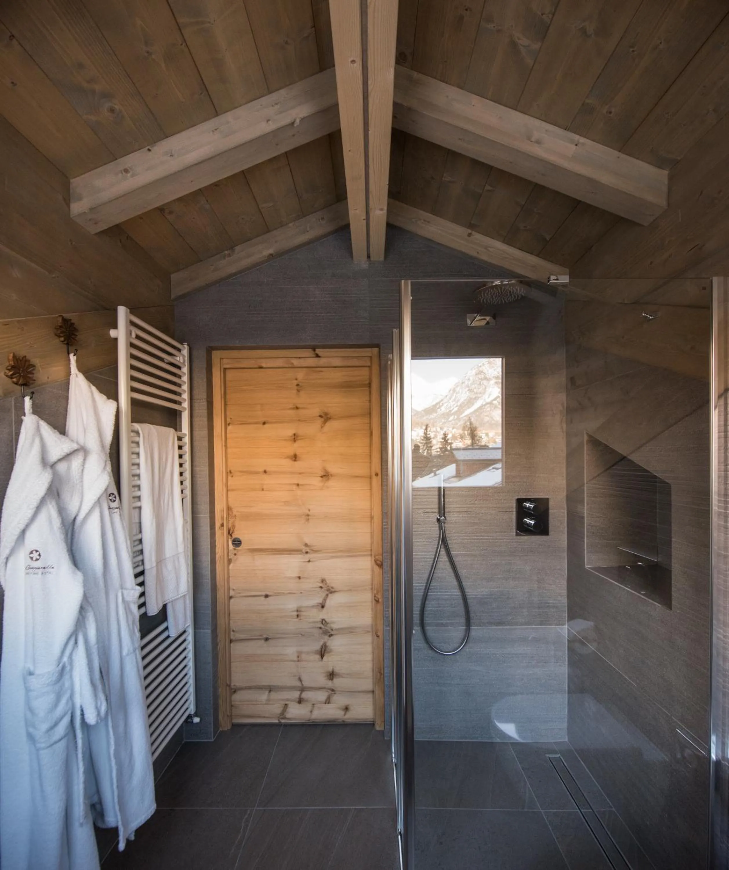 Bathroom in La Genzianella Bormio