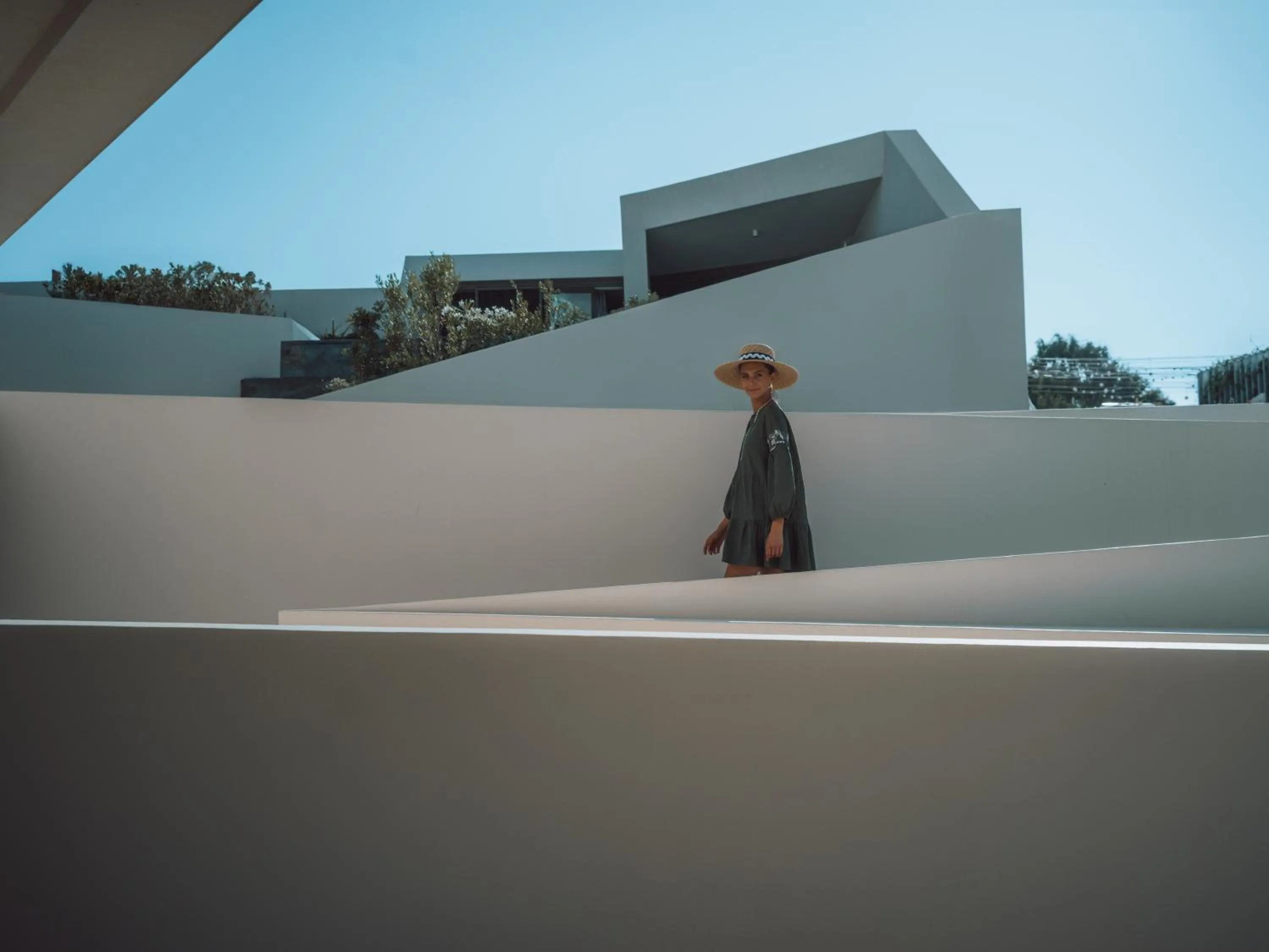 Property building in Noūs Santorini