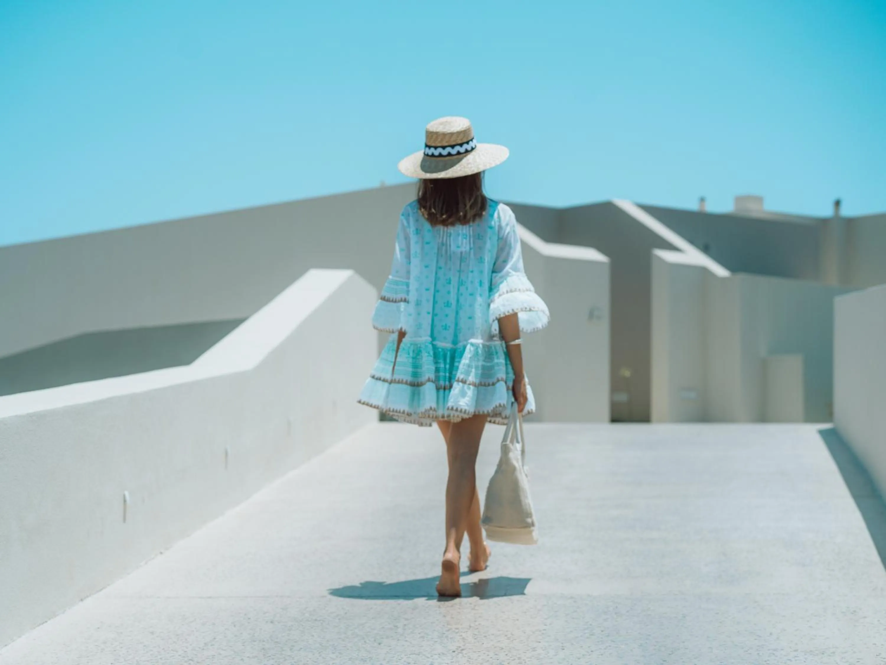 Property building in Noūs Santorini