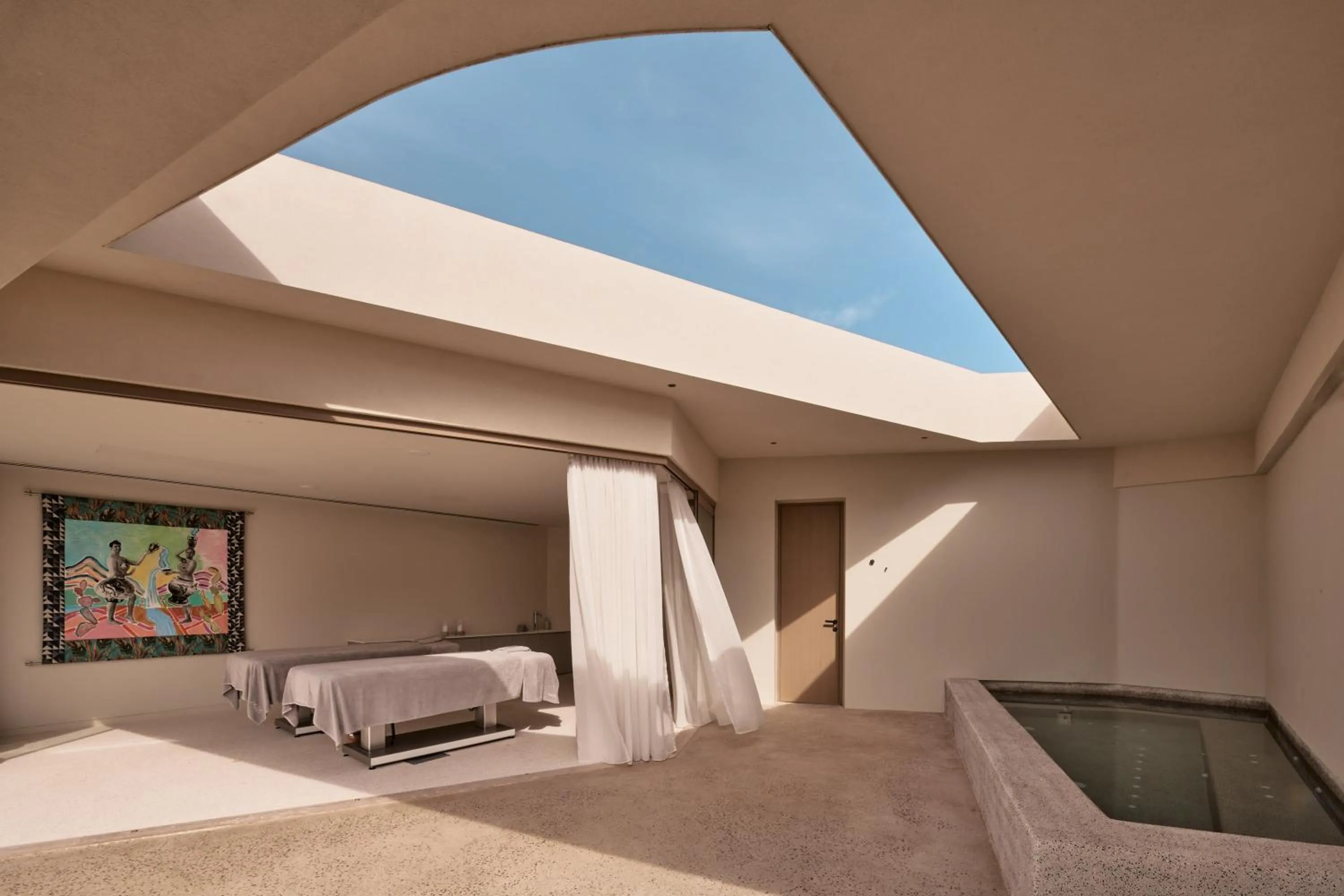 Spa and wellness centre/facilities in Noūs Santorini