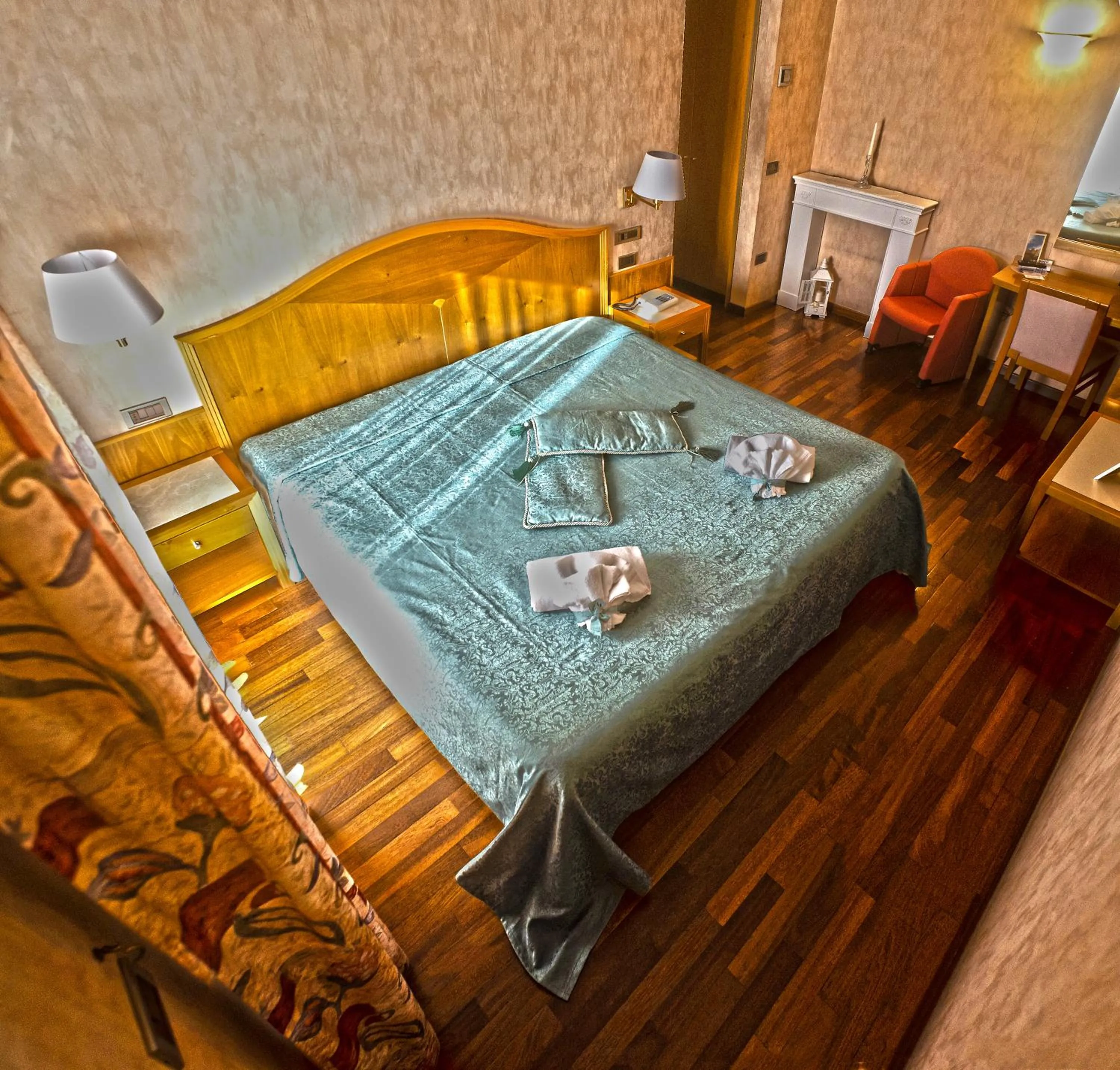 Bed in Hotel Lory & Ristorante Ferraro