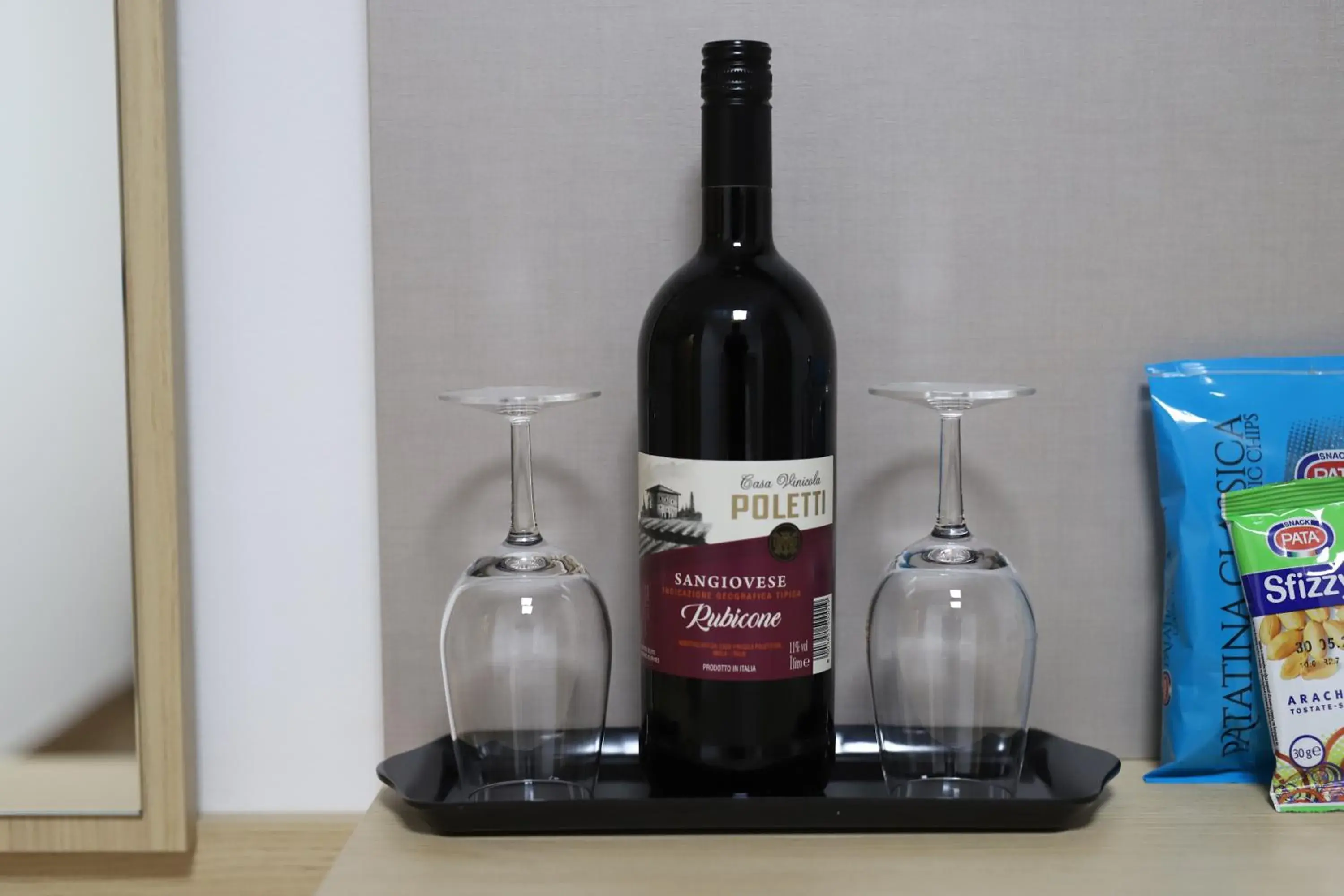 Deluxe Room in Tiby Hotel Deluxe Room in Tiby Hotel