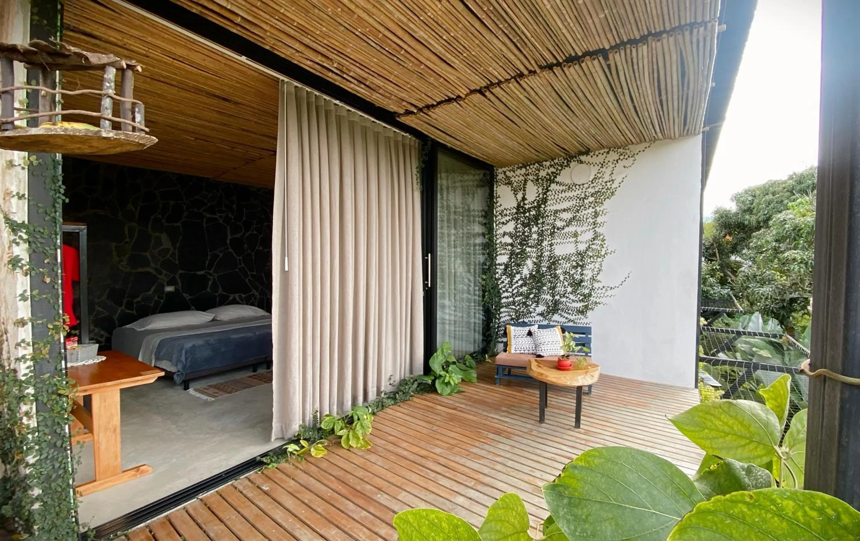 Natural Luxury Hotel