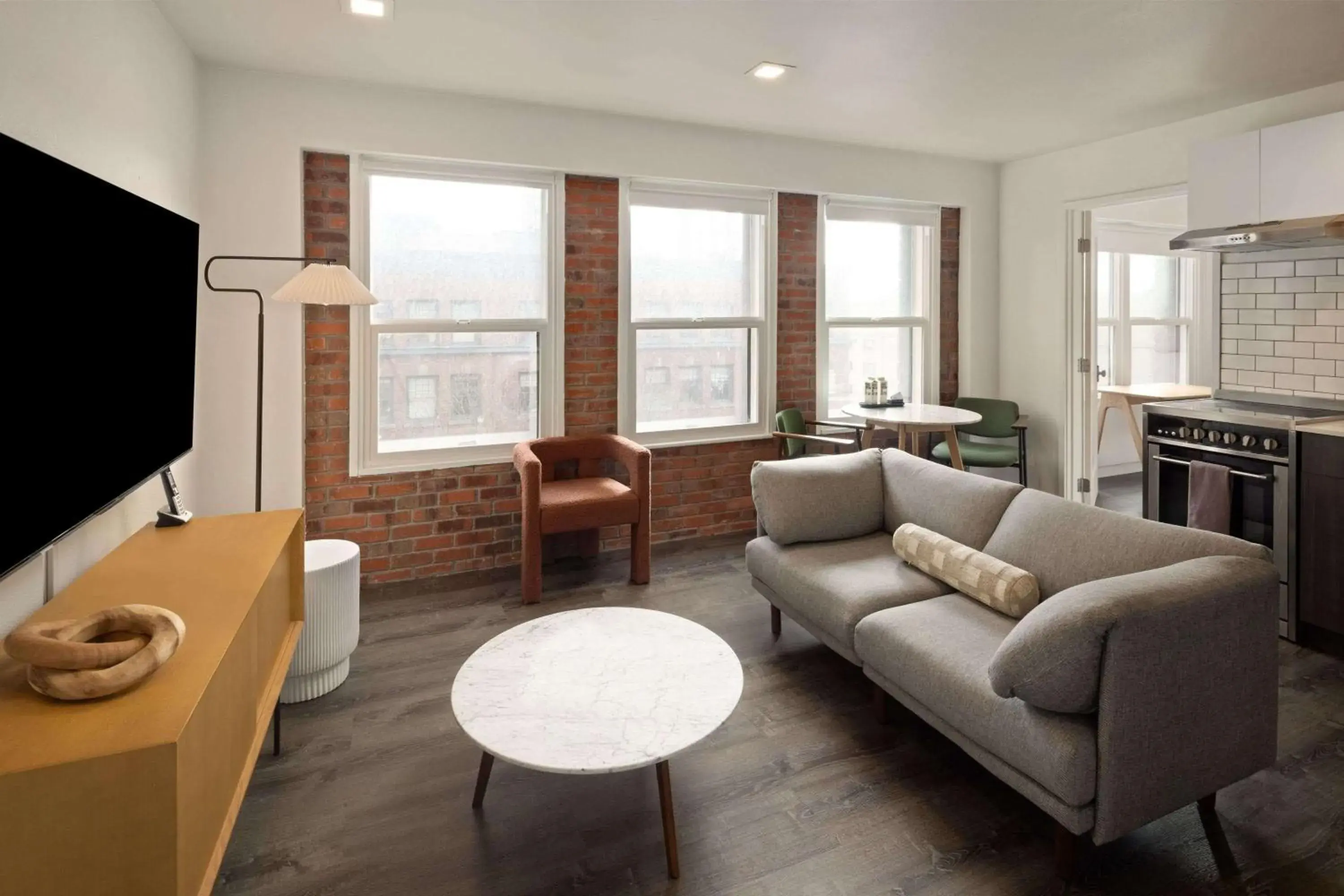 One-Bedroom Apartment with City View - Non-Smoking in Reside Seattle Downtown, a Wyndham Residence One-Bedroom Apartment with City View - Non-Smoking in Reside Seattle Downtown, a Wyndham Residence