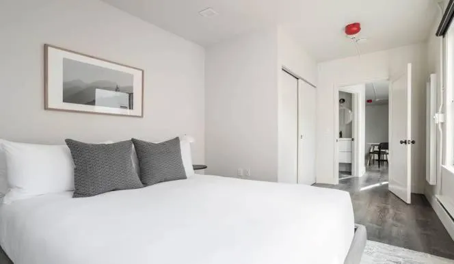 Bed in Reside Seattle Downtown, a Wyndham Residence