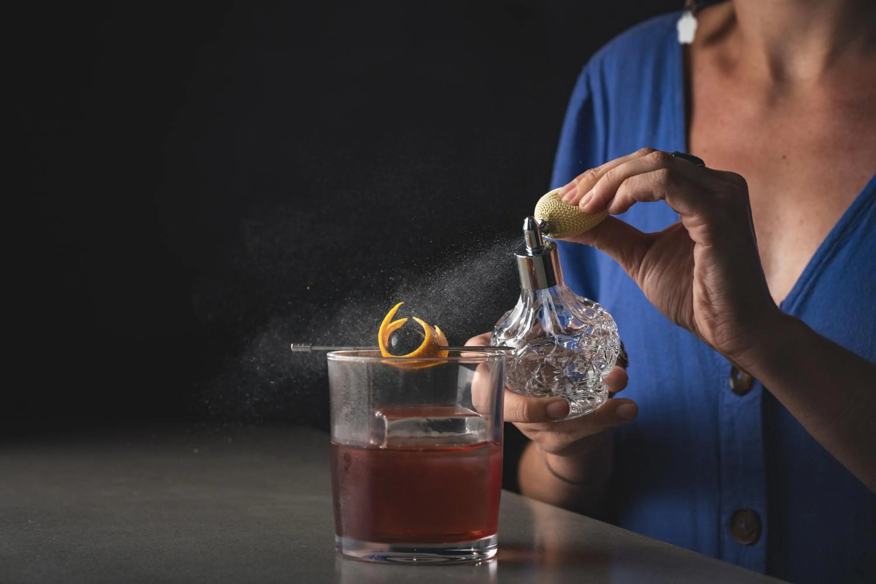 Restaurant/places to eat in Brut Hotel