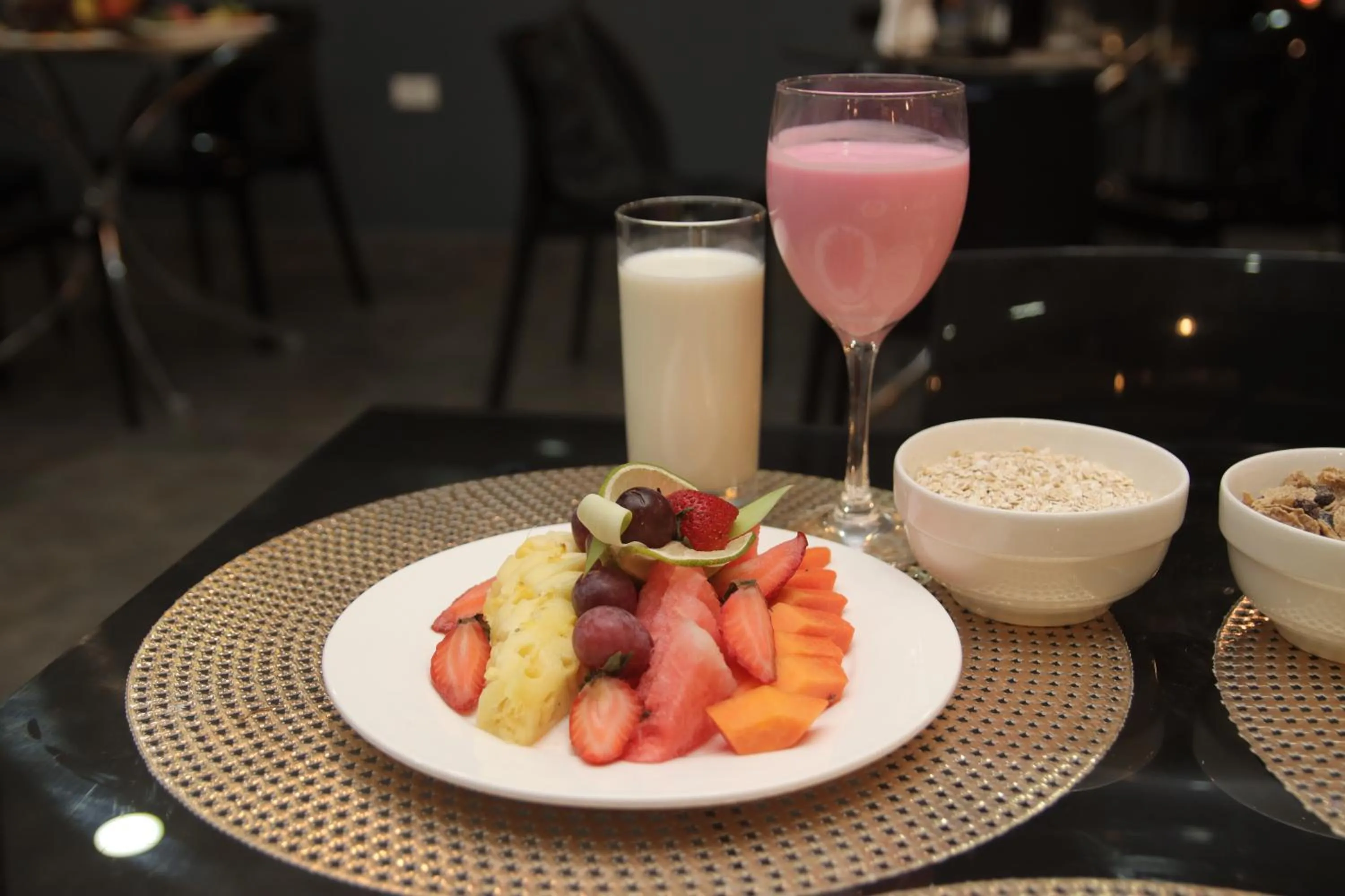 Breakfast in HOTEL OSHO