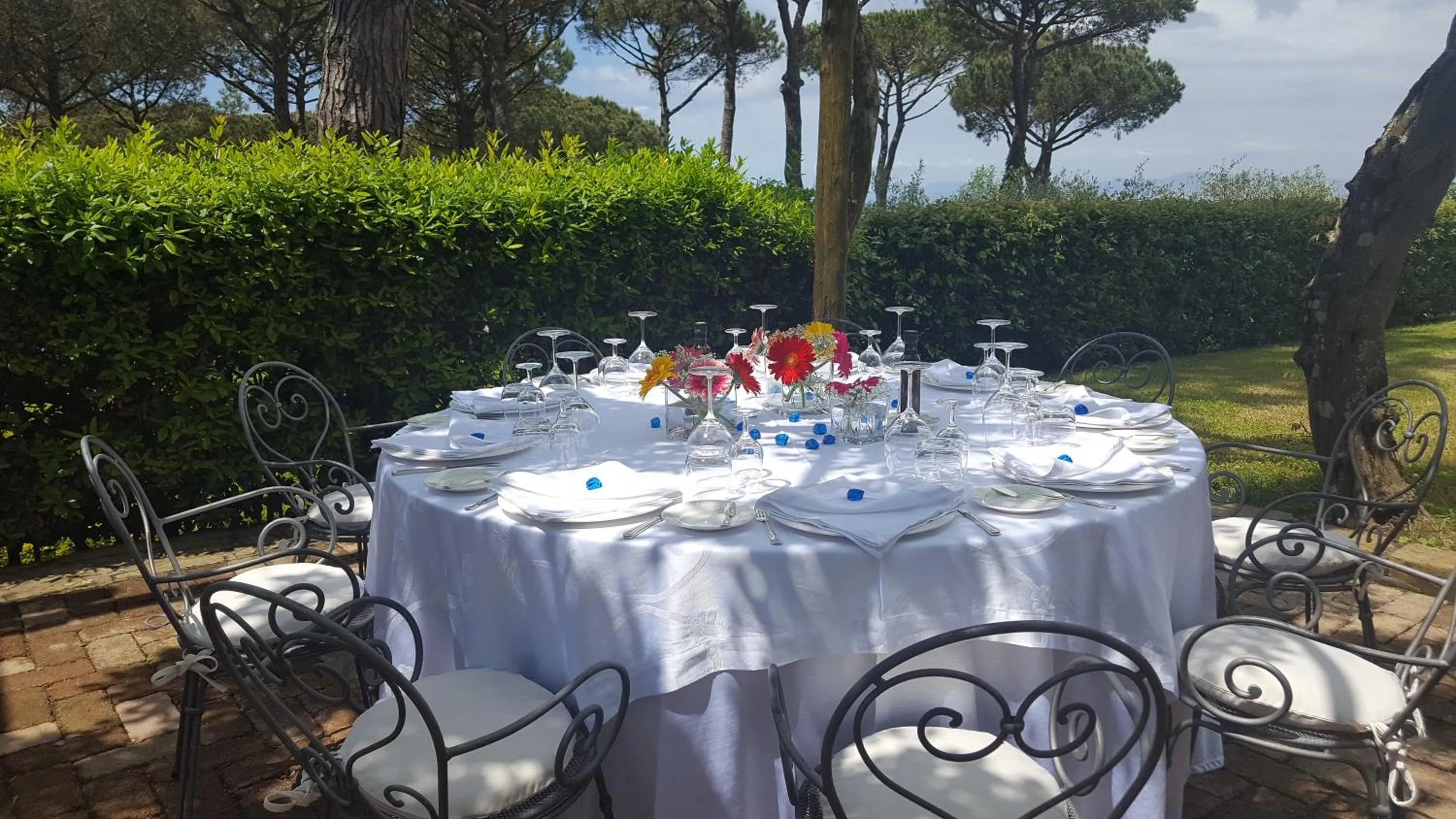 Restaurant/places to eat in Oasi Olimpia Relais