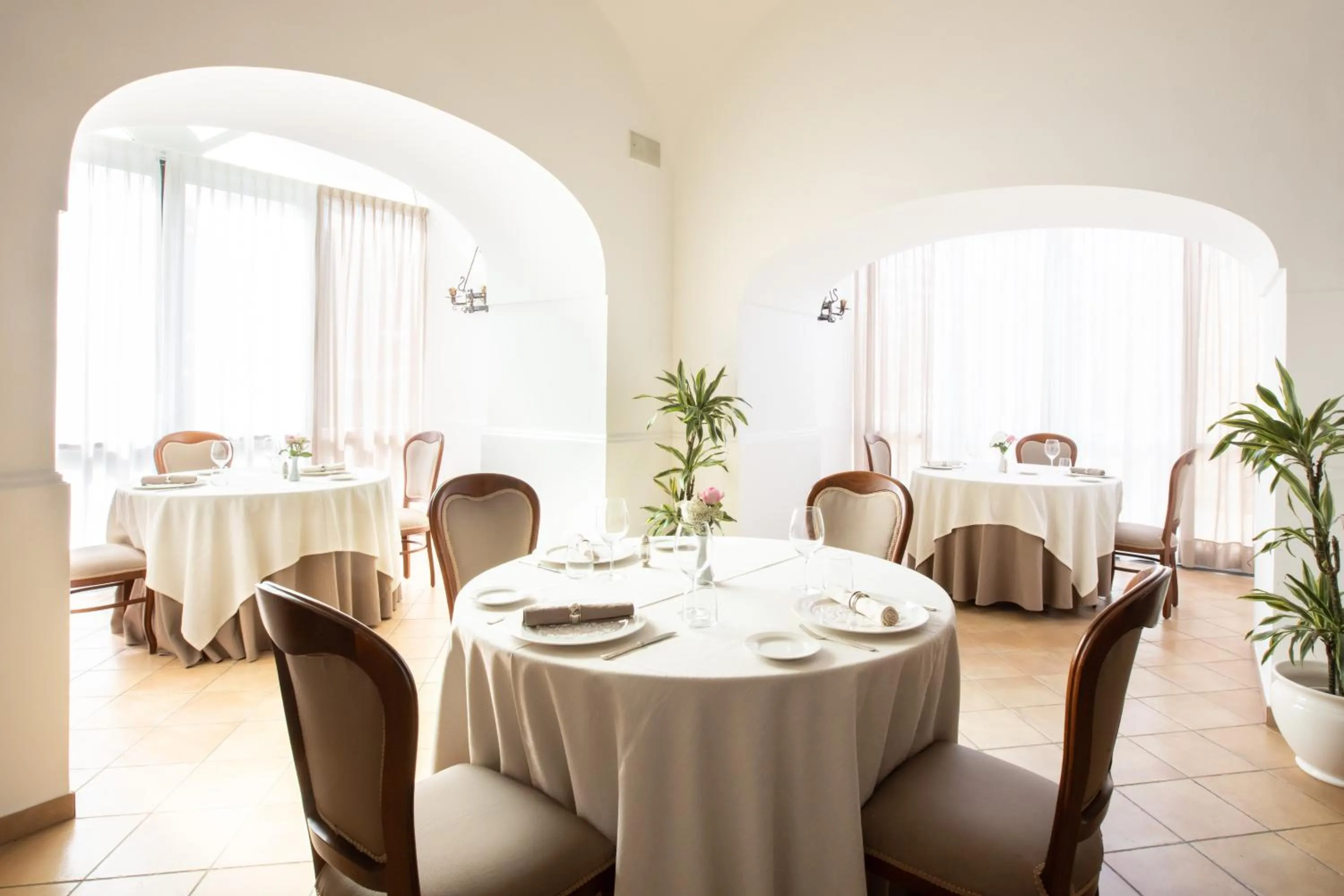 Restaurant/places to eat in Oasi Olimpia Relais