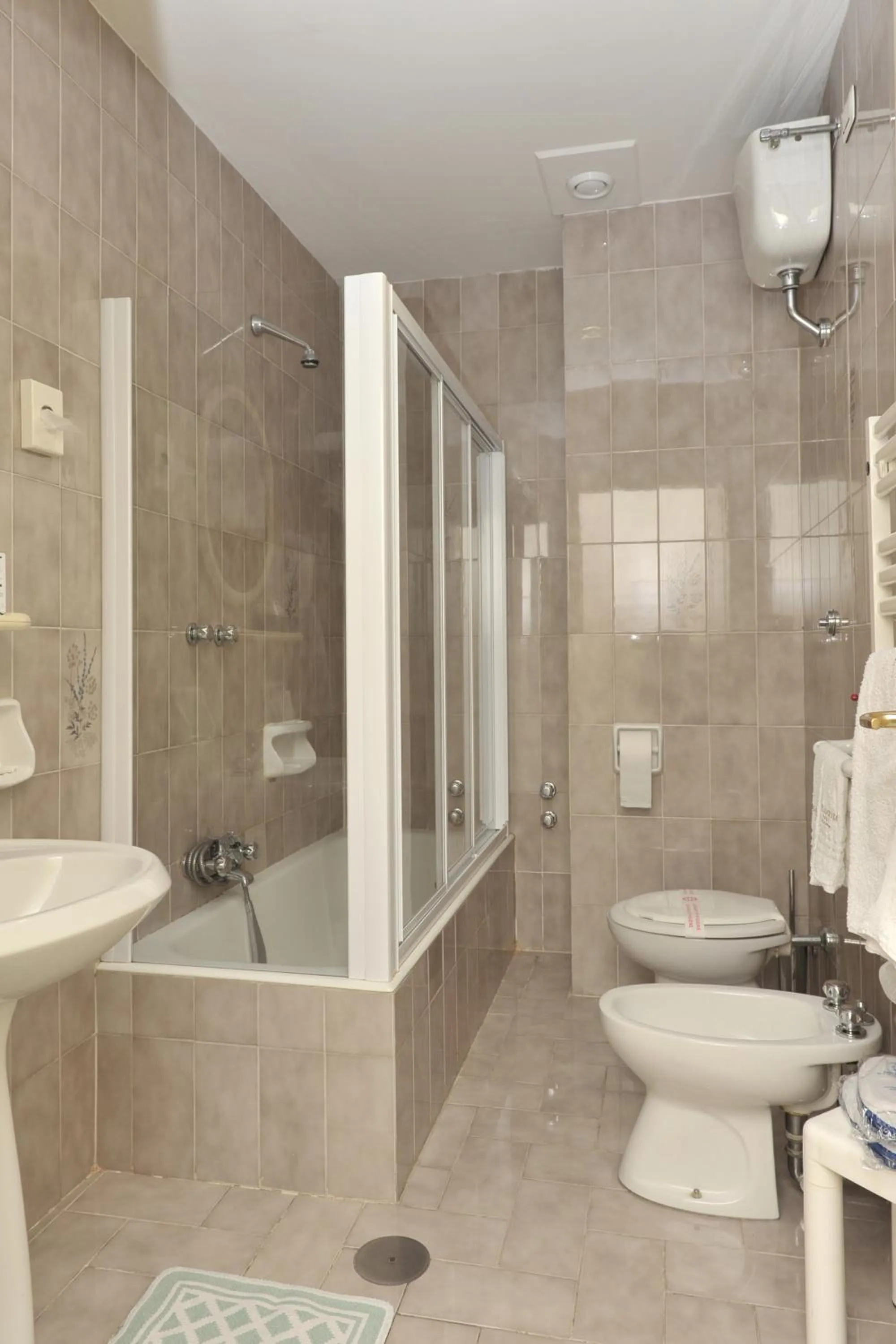 Bathroom in Hotel Santa Lucia