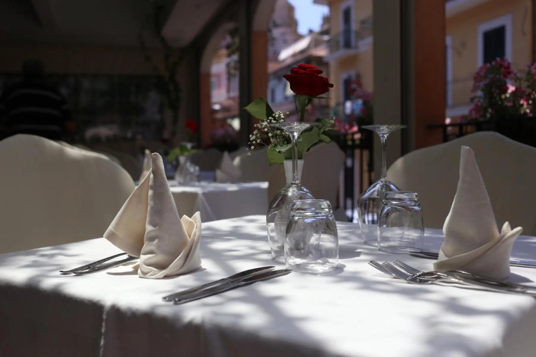 Restaurant/places to eat in Hotel Santa Lucia