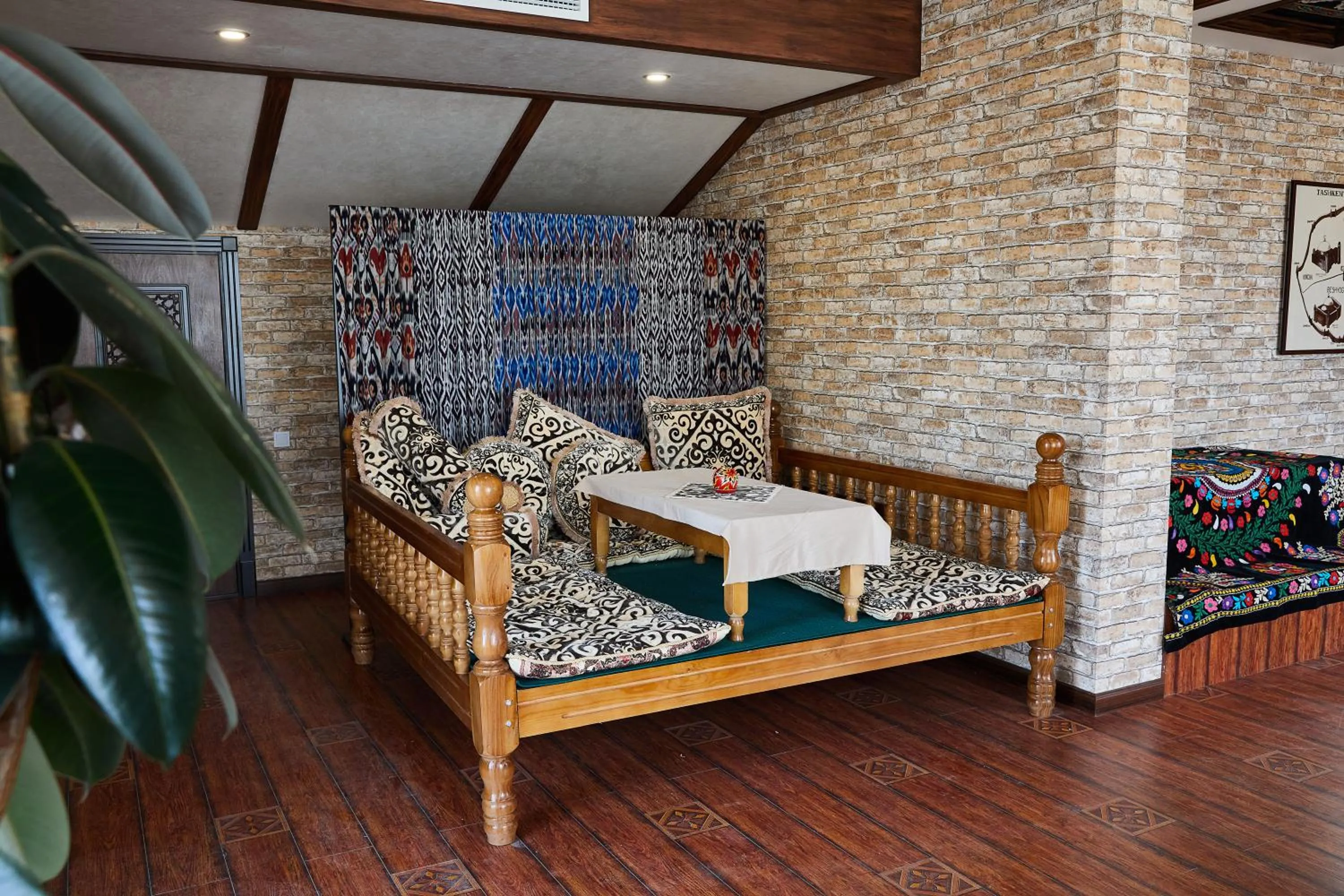 Restaurant/places to eat, Bed in OLD TASHKENT Hotel & Spa