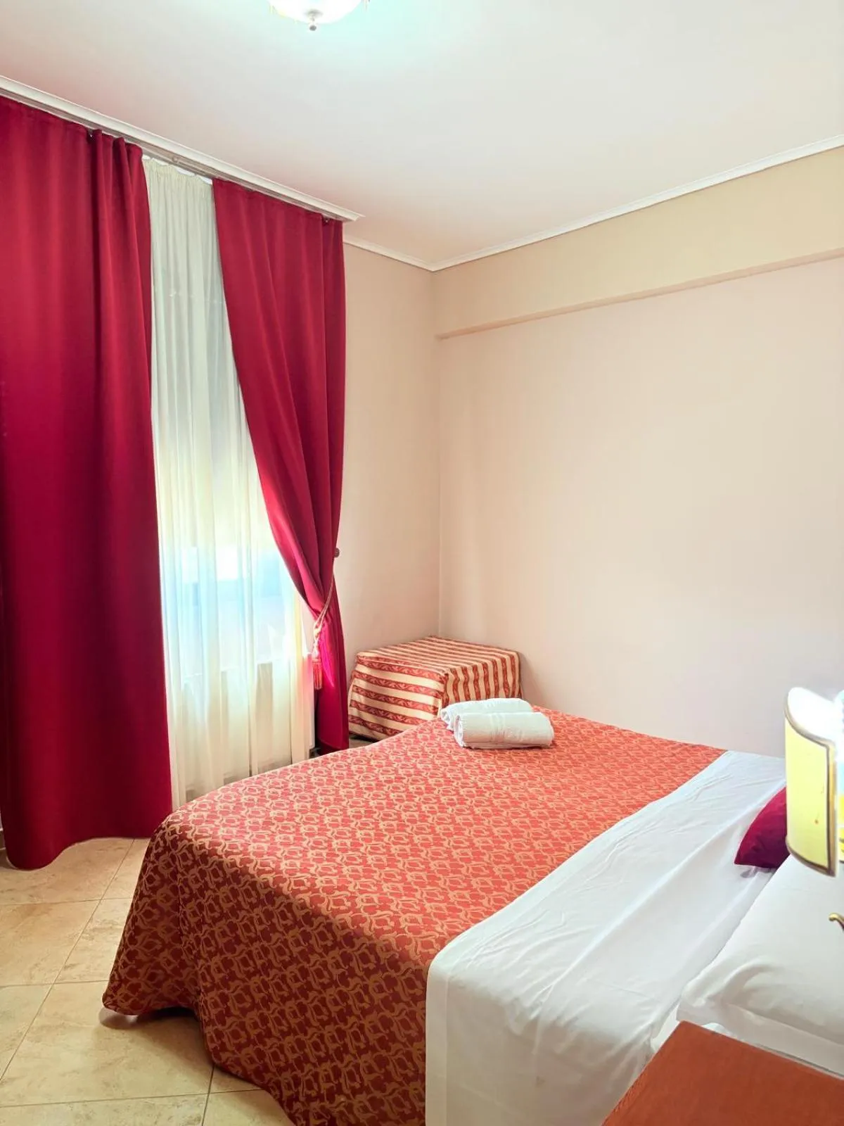 Decorative detail, Bed in D'Angelo Palace Hotel