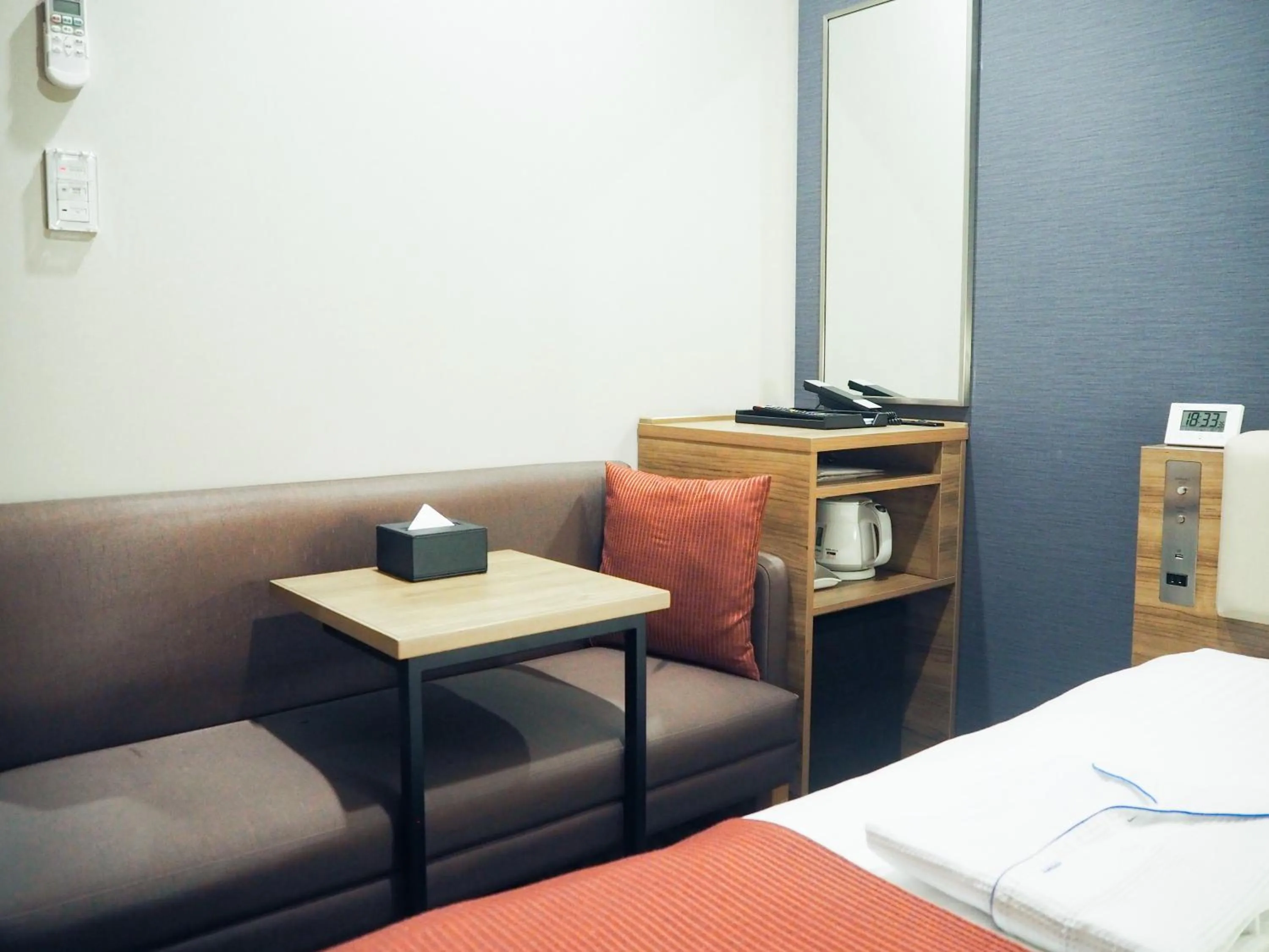 Photo of the whole room in KEIKYU EX INN Higashi-Ginza
