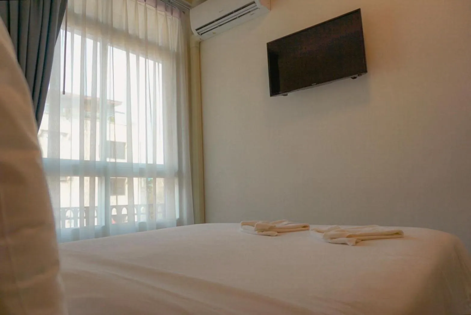 Bed in Ago Hotel Chinatown