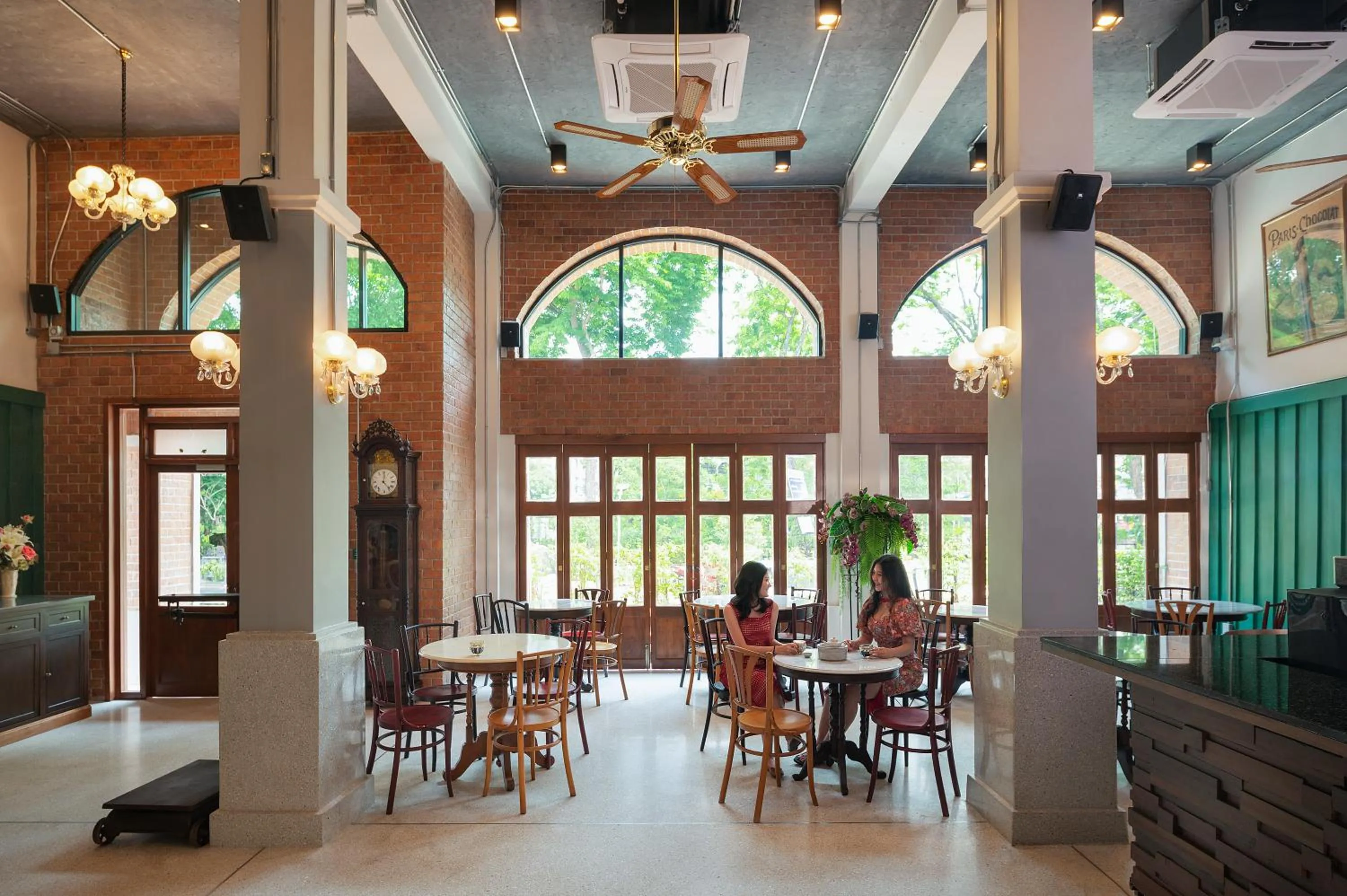 Restaurant/places to eat in Ago Hotel Chinatown