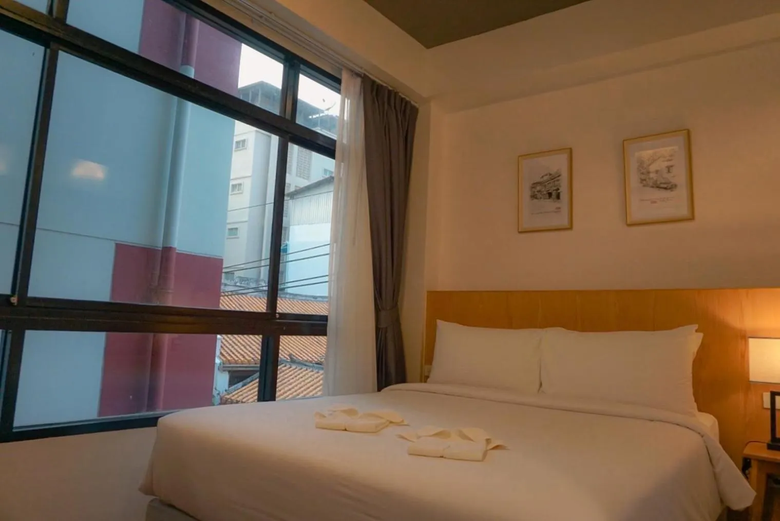 Bed in Ago Hotel Chinatown