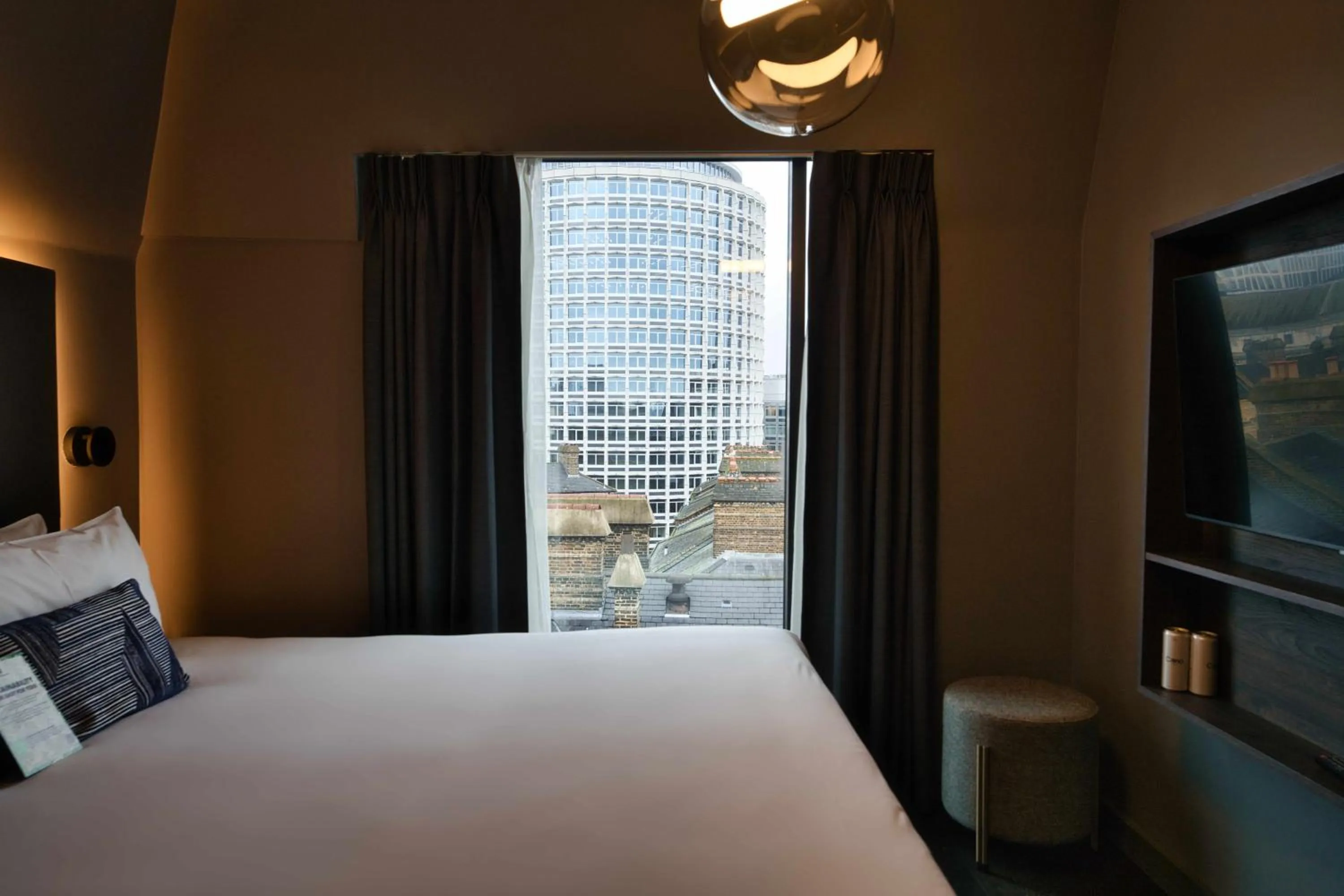 Photo of the whole room, Bed in Hotel AMANO Covent Garden