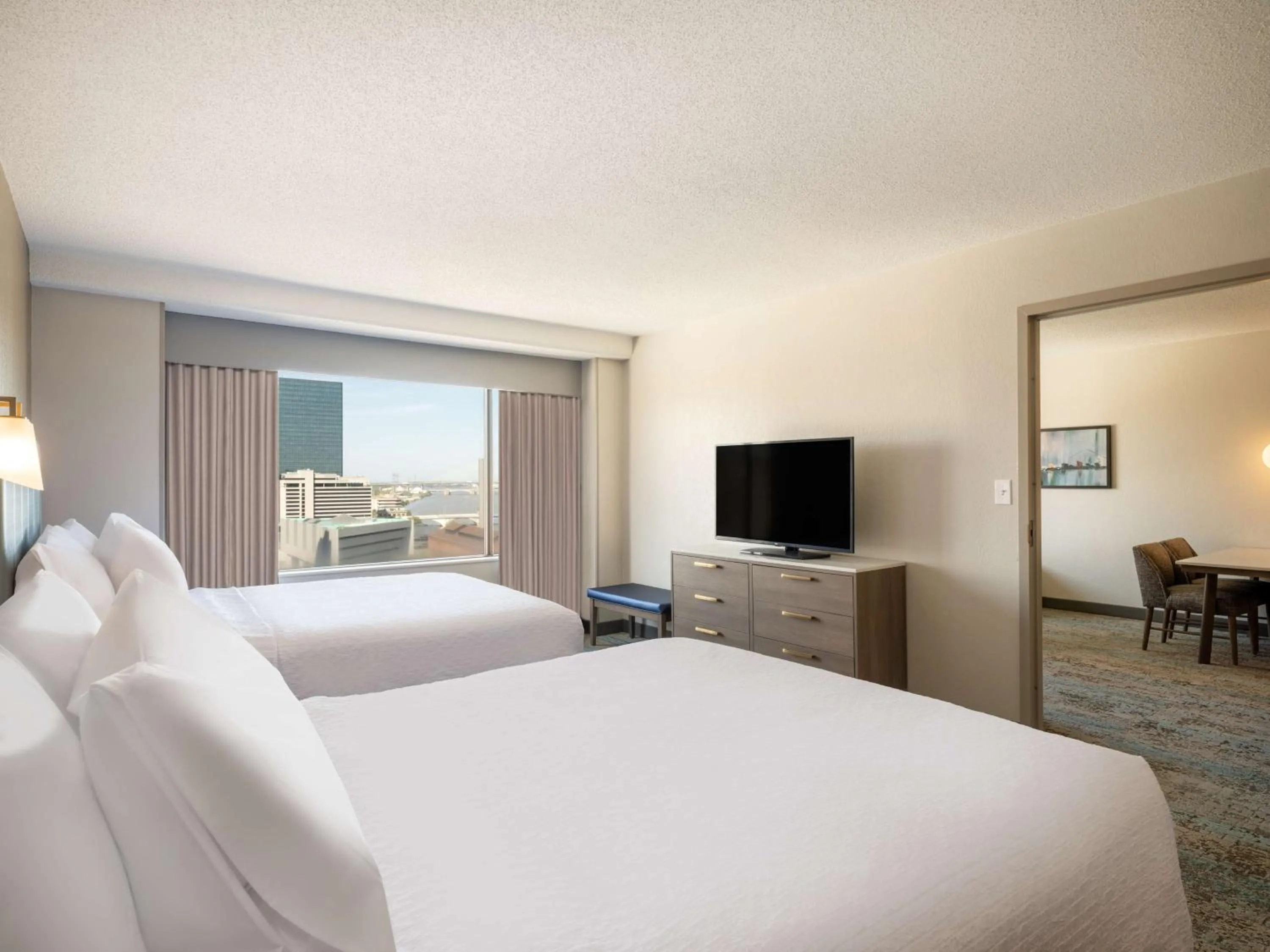 Bed in Homewood Suites By Hilton Toledo Downtown