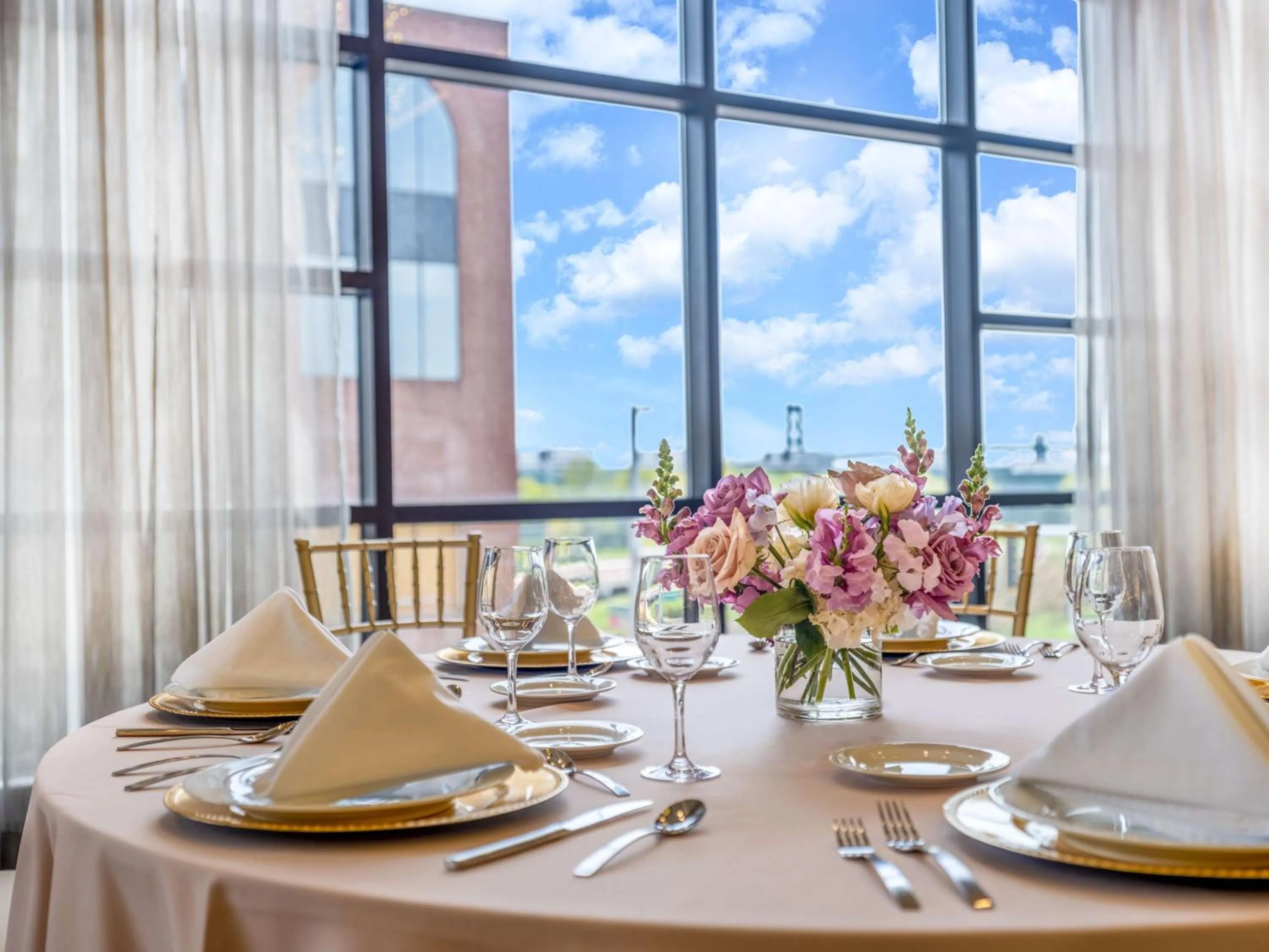 Meeting/conference room in Homewood Suites By Hilton Toledo Downtown