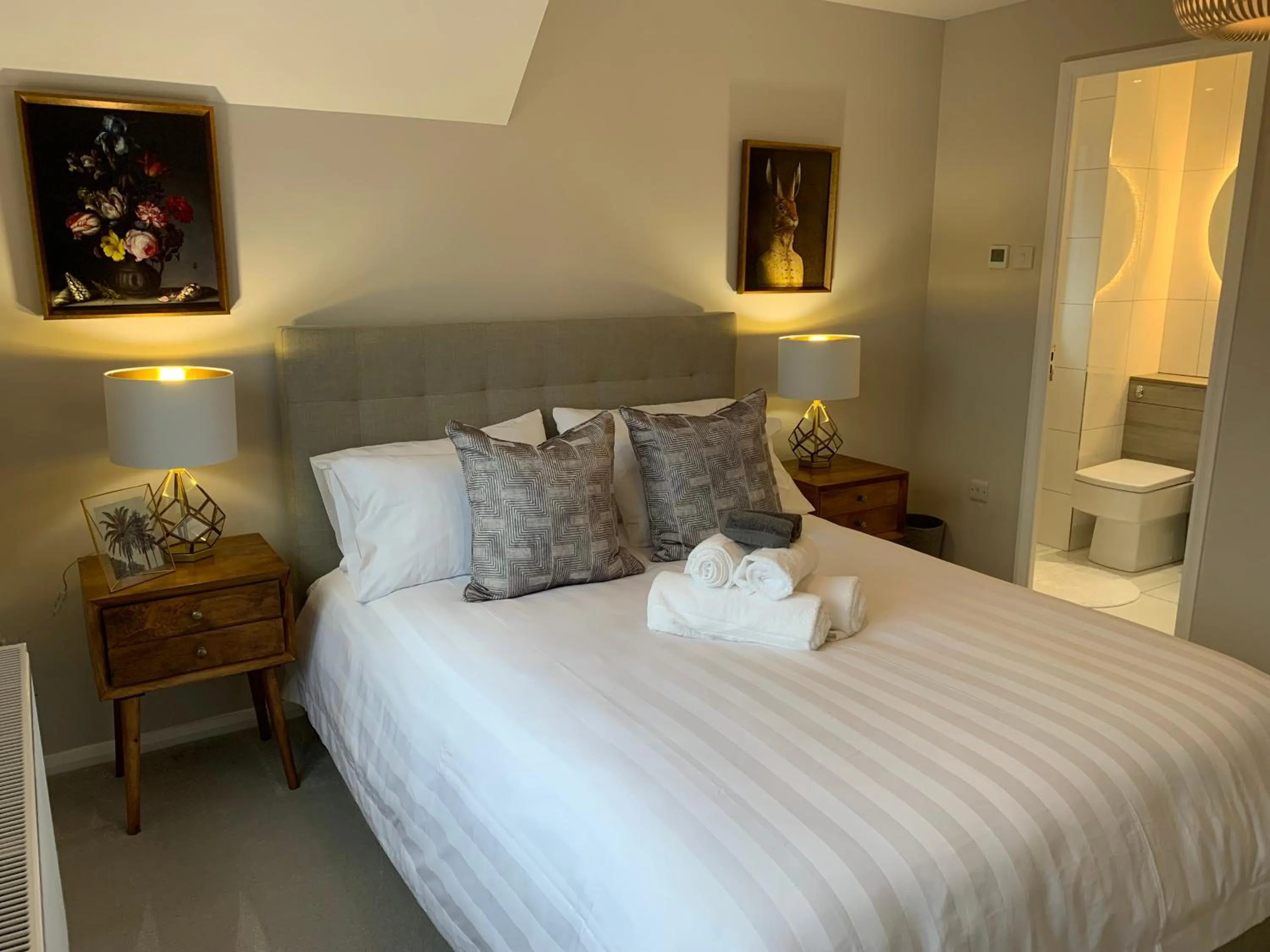 Bedroom, Bed in Virginia Water Family Getaway