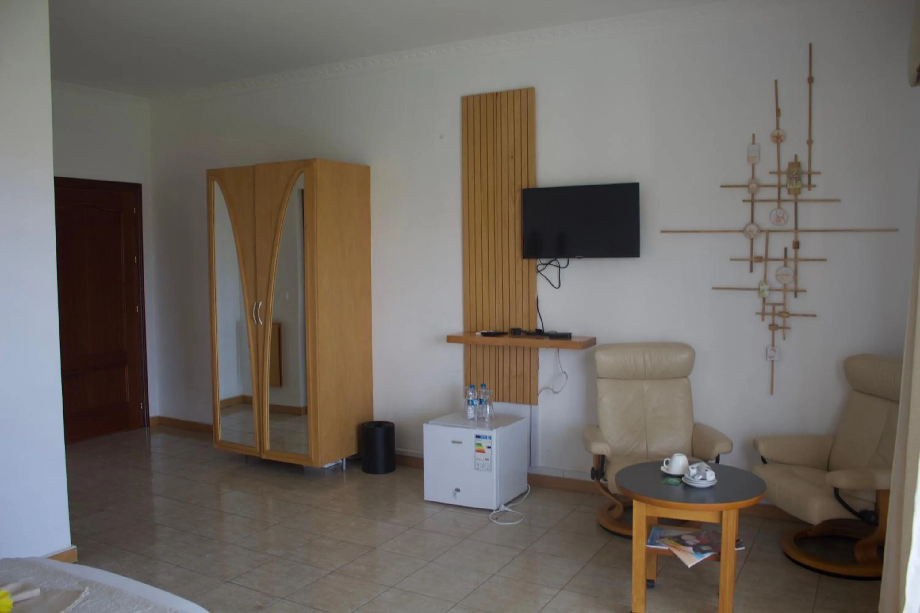 Falucho Paradise Beach