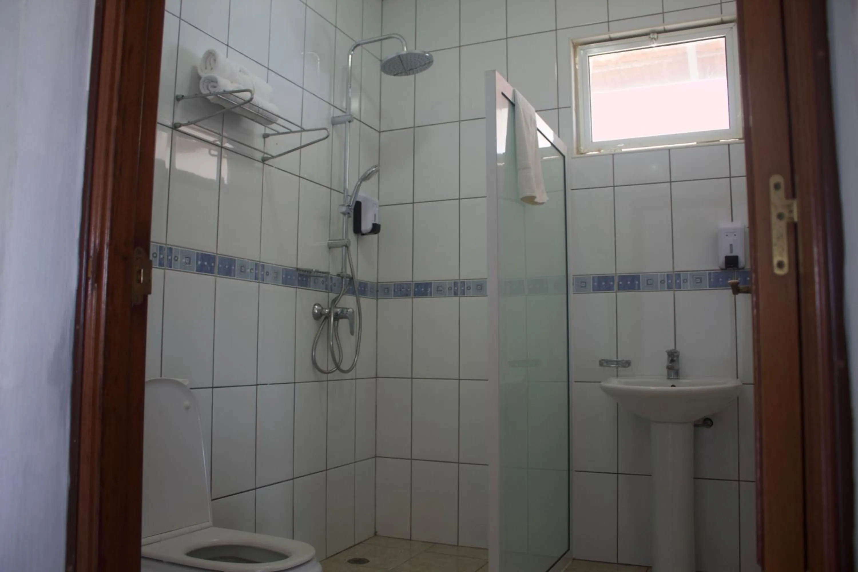 Falucho Paradise Beach