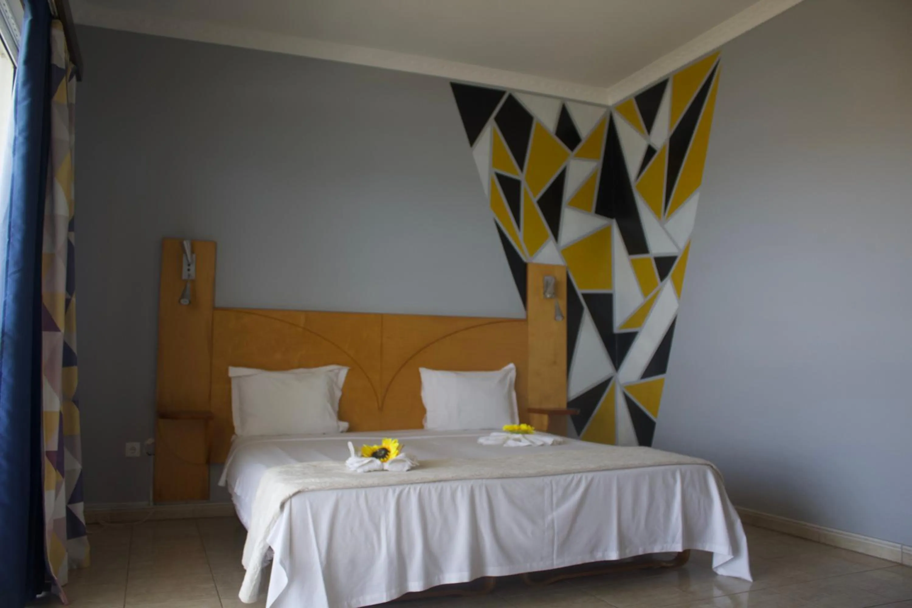 Falucho Paradise Beach