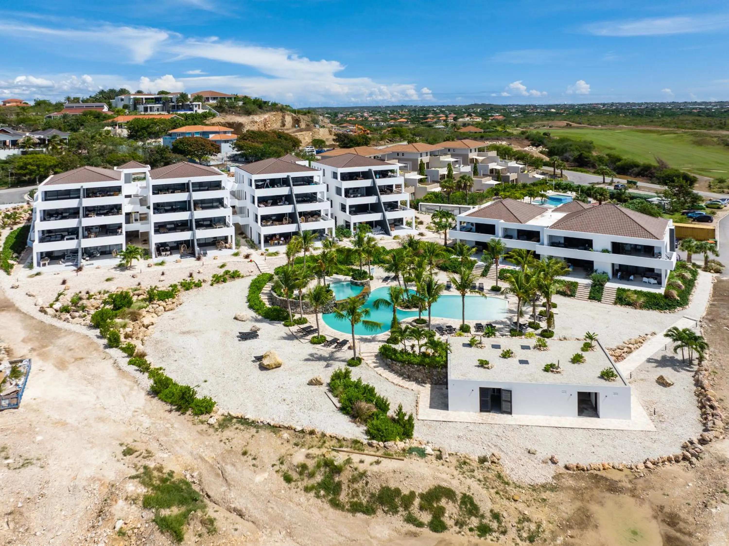 Property building in Blue Bay - The Reef
