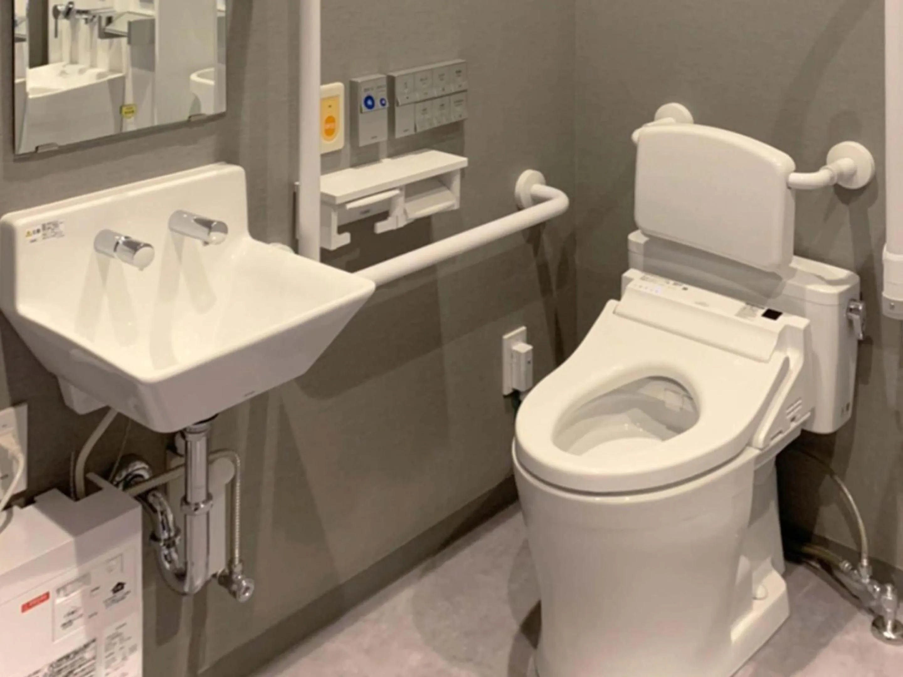 Bathroom in Akabane Holic Hotel