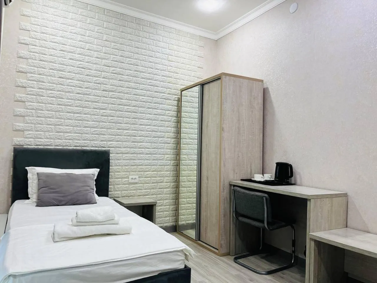 Bed in Hotel Shosh Boutique