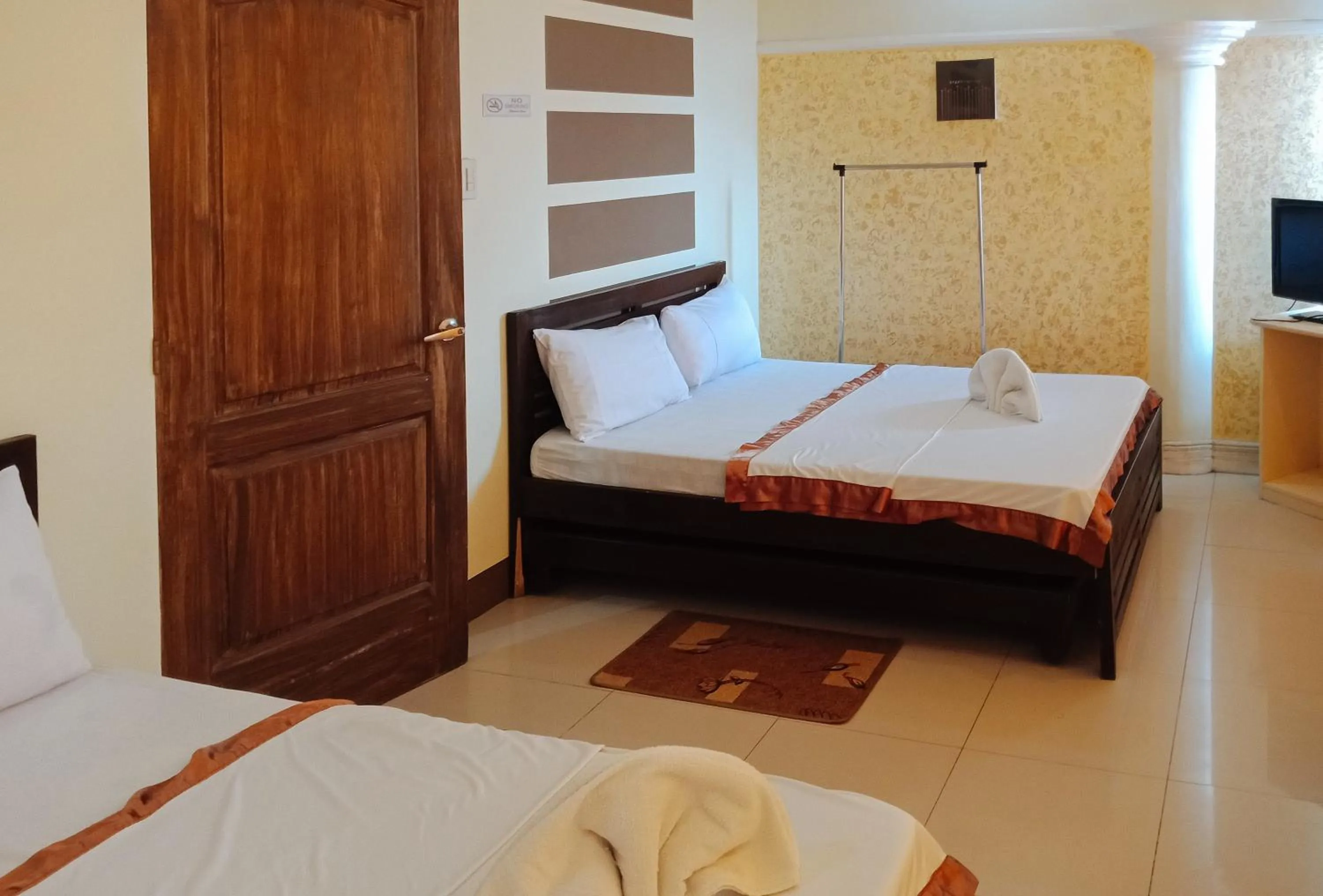 Bedroom in Villa Asuncion Country Inn and Resort Iloilo by RedDoorz