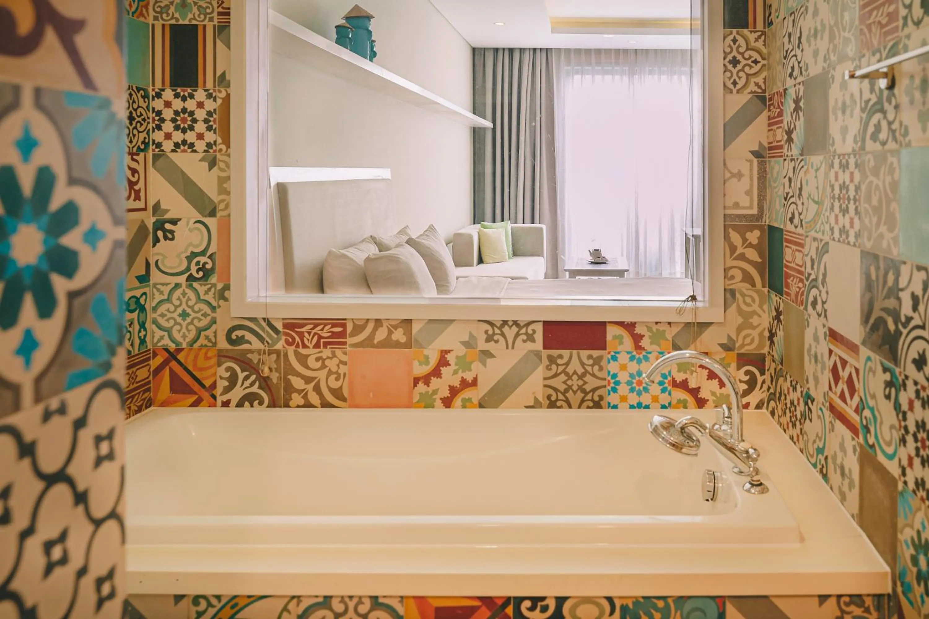 YÊN LIVING BÌNH THẠNH