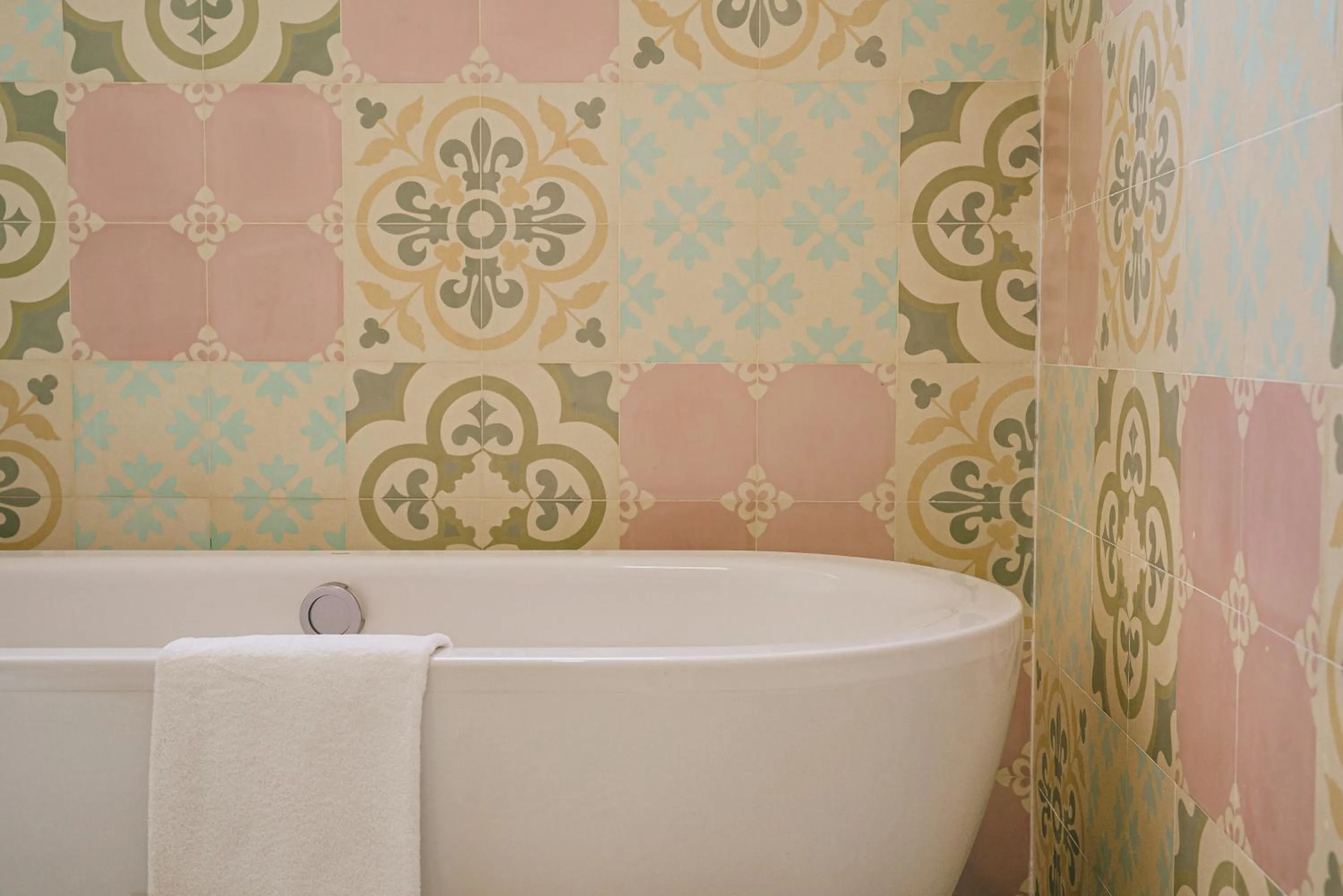 YÊN LIVING BÌNH THẠNH