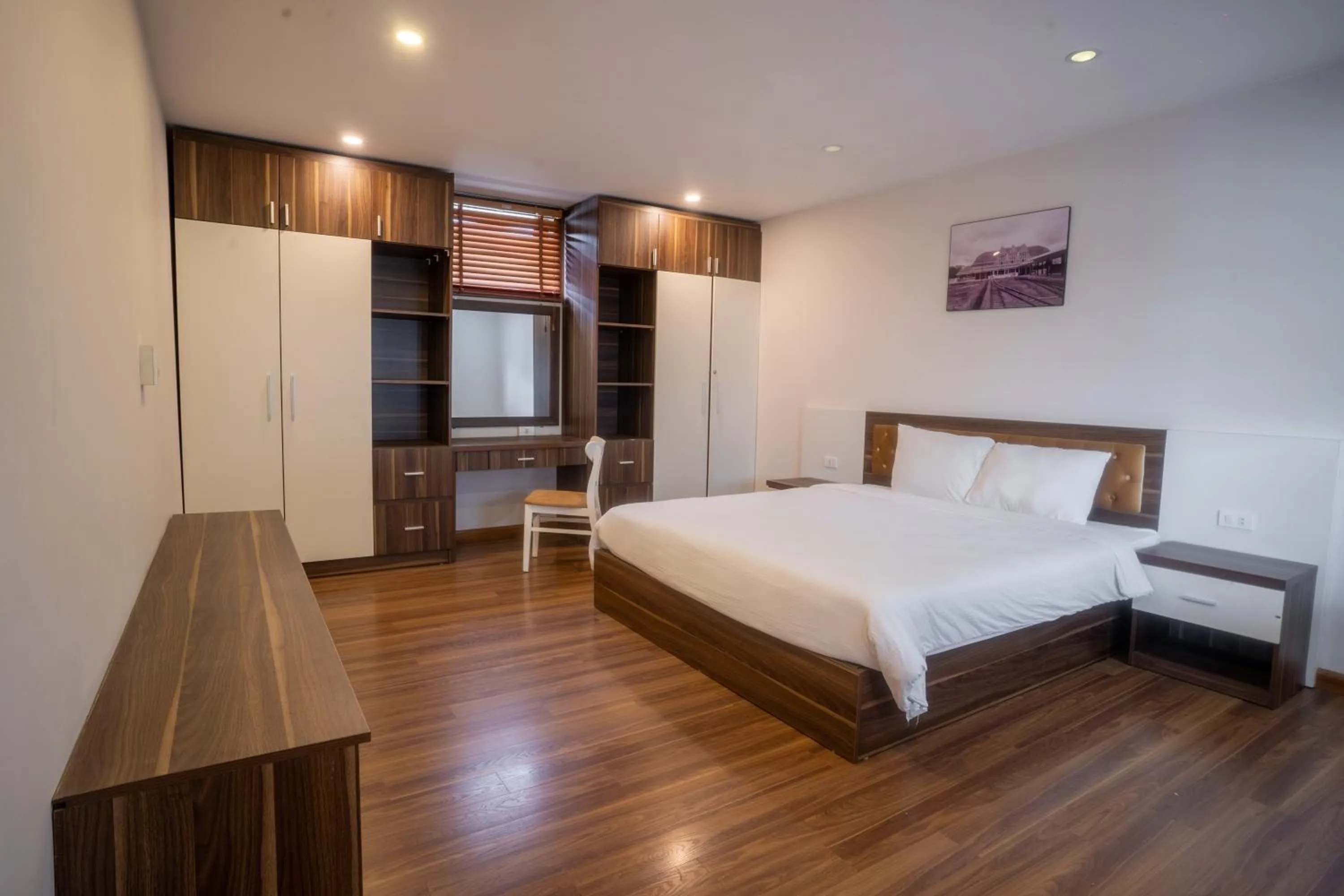 Bedroom, Bed in Mai Khanh Hotel