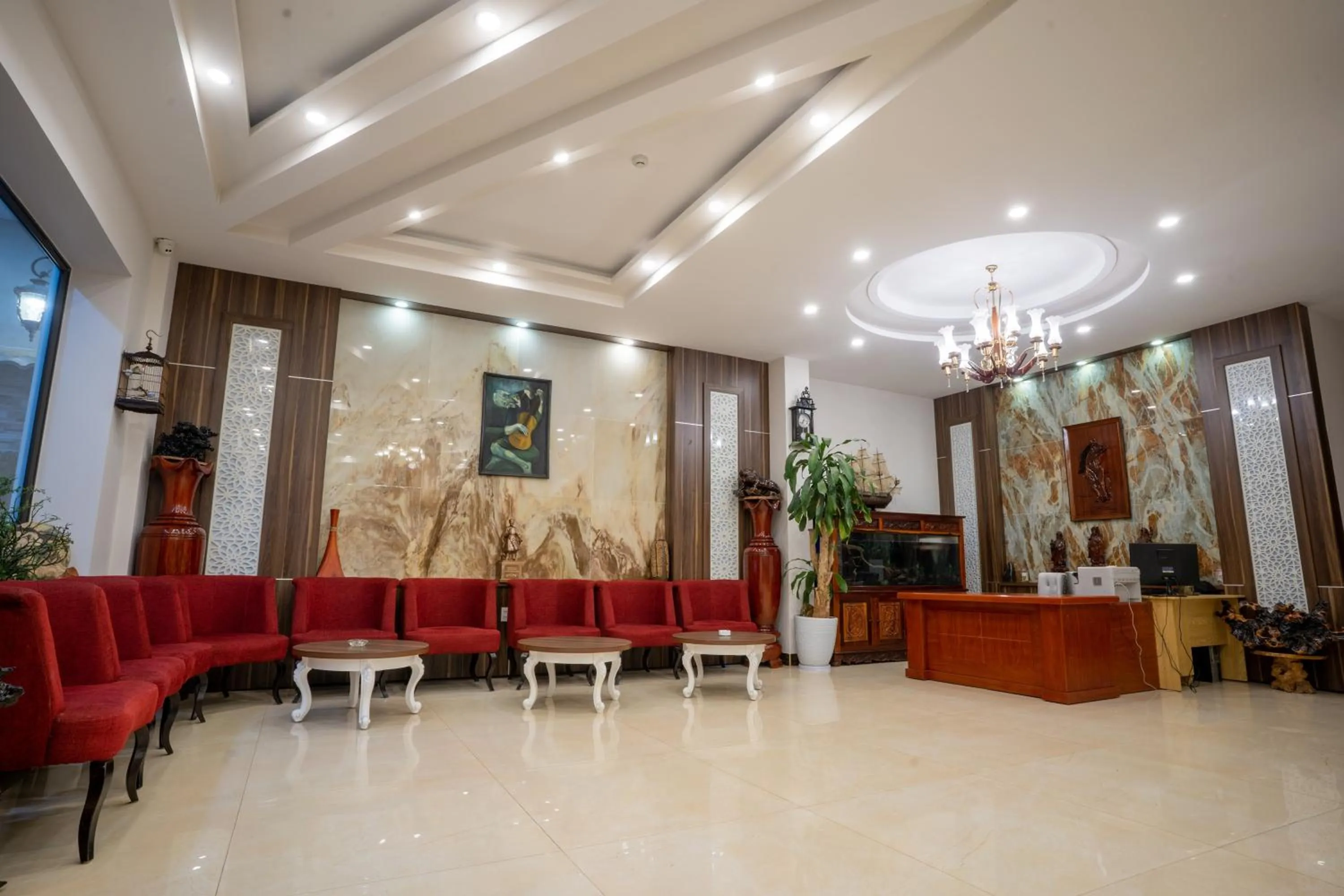 Lobby or reception in Mai Khanh Hotel
