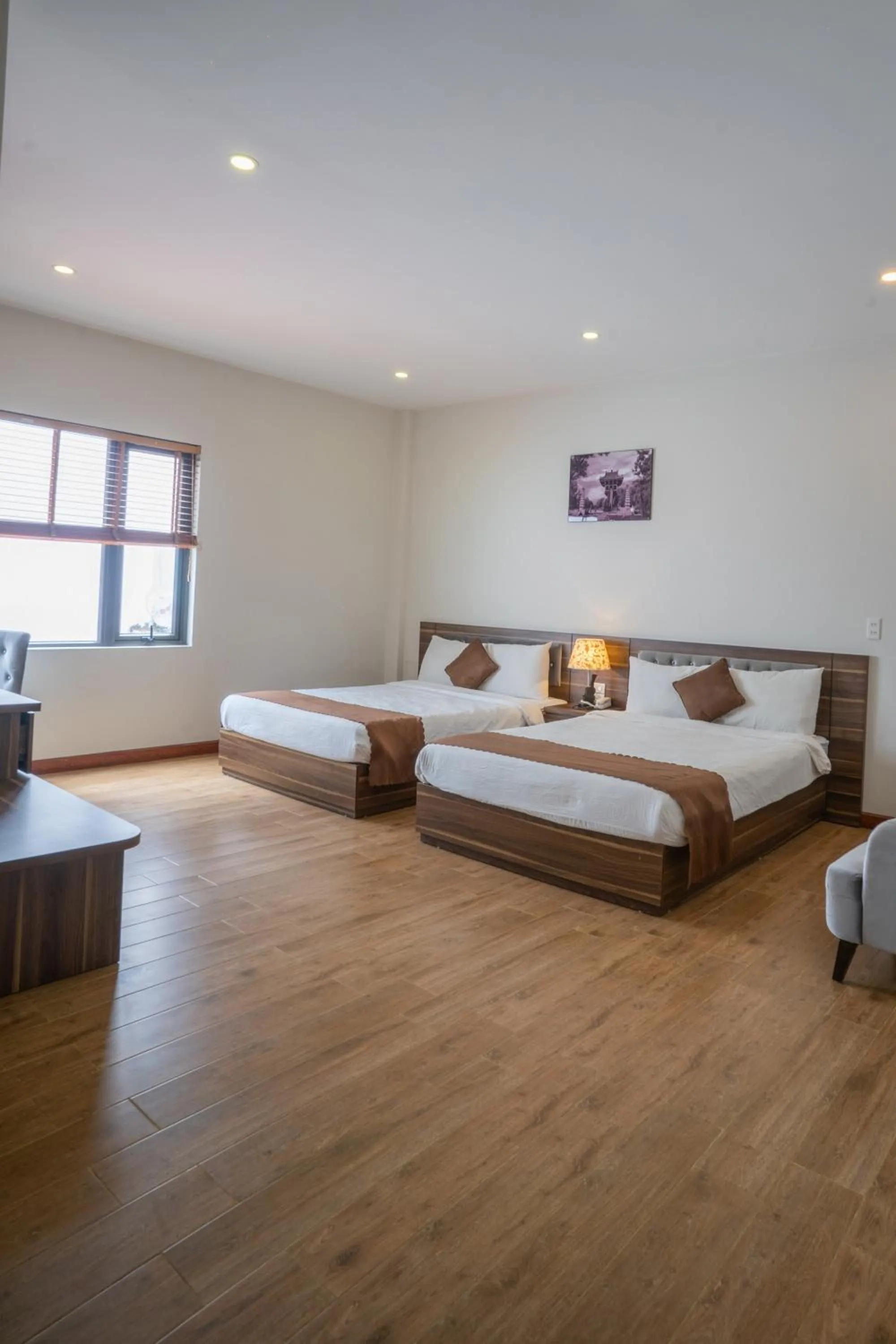 Bedroom, Bed in Mai Khanh Hotel