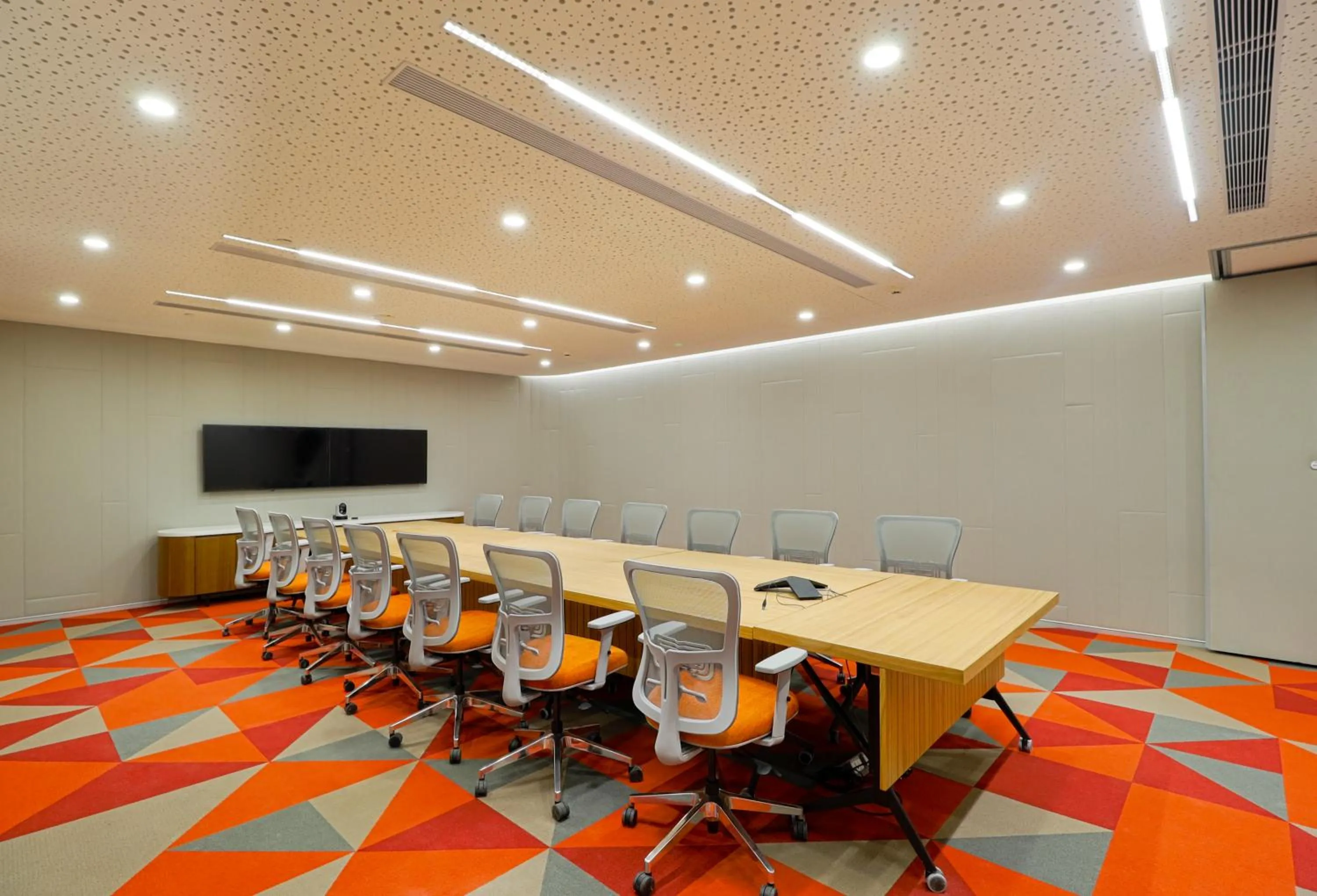 Meeting/conference room in AIR by Ahuja Residences