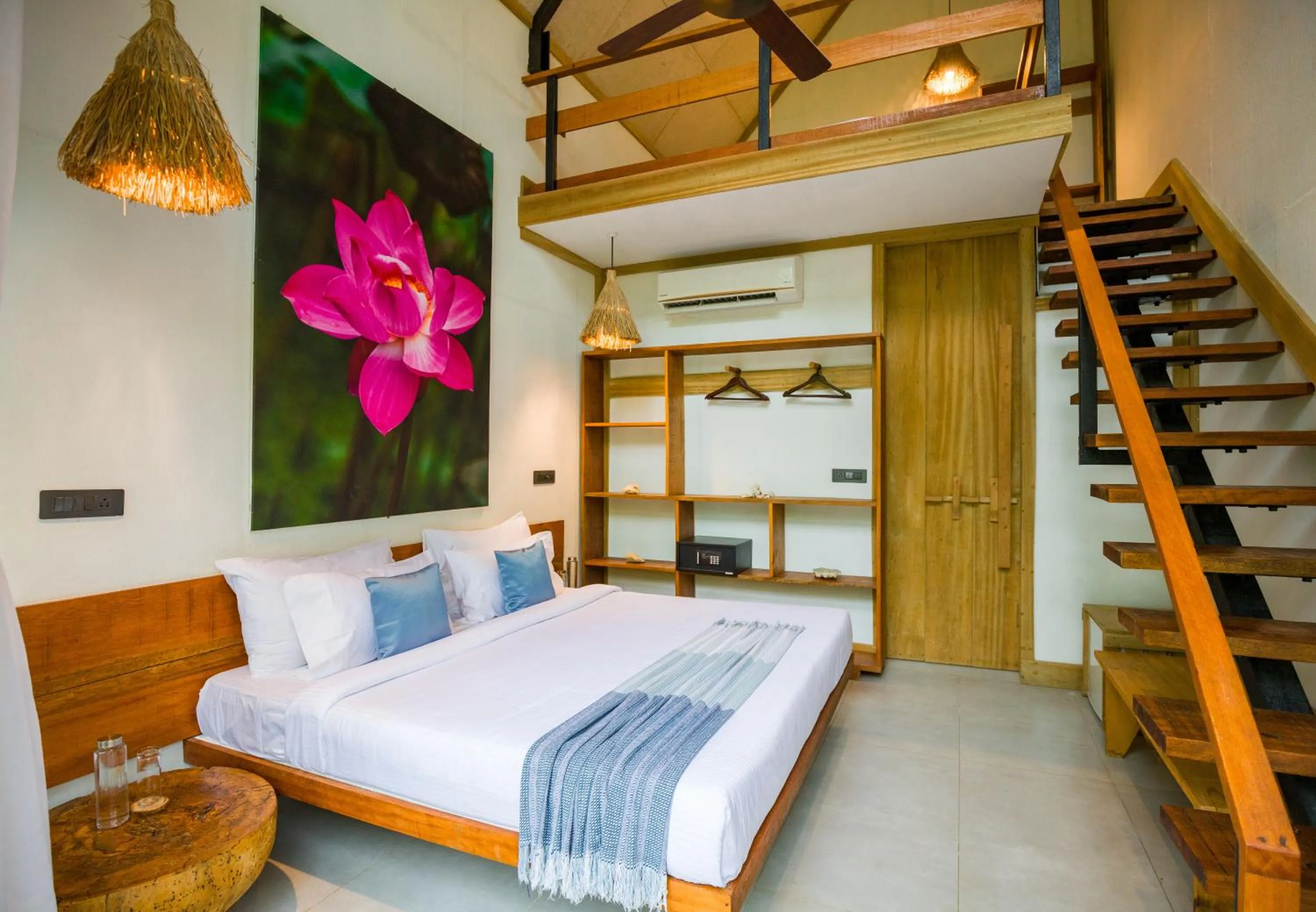 Photo of the whole room, Bed in Satya Boutique Resort & Spa