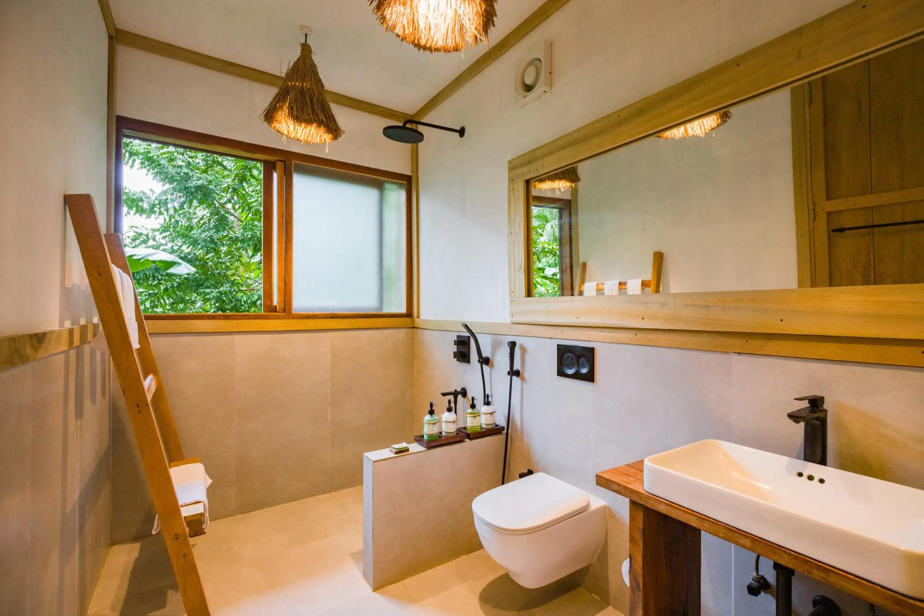 Bathroom in Satya Boutique Resort & Spa