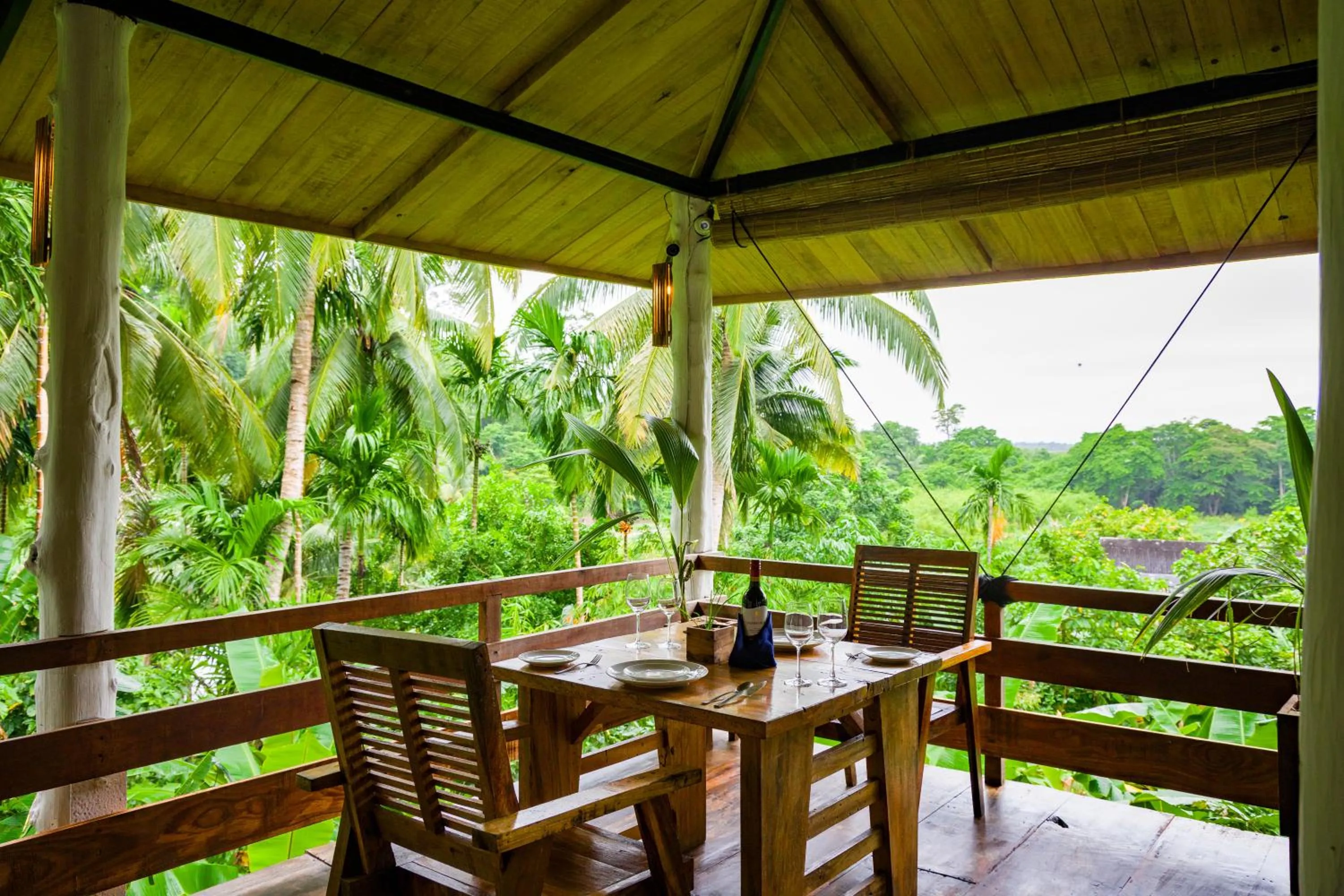 Restaurant/places to eat in Satya Boutique Resort & Spa