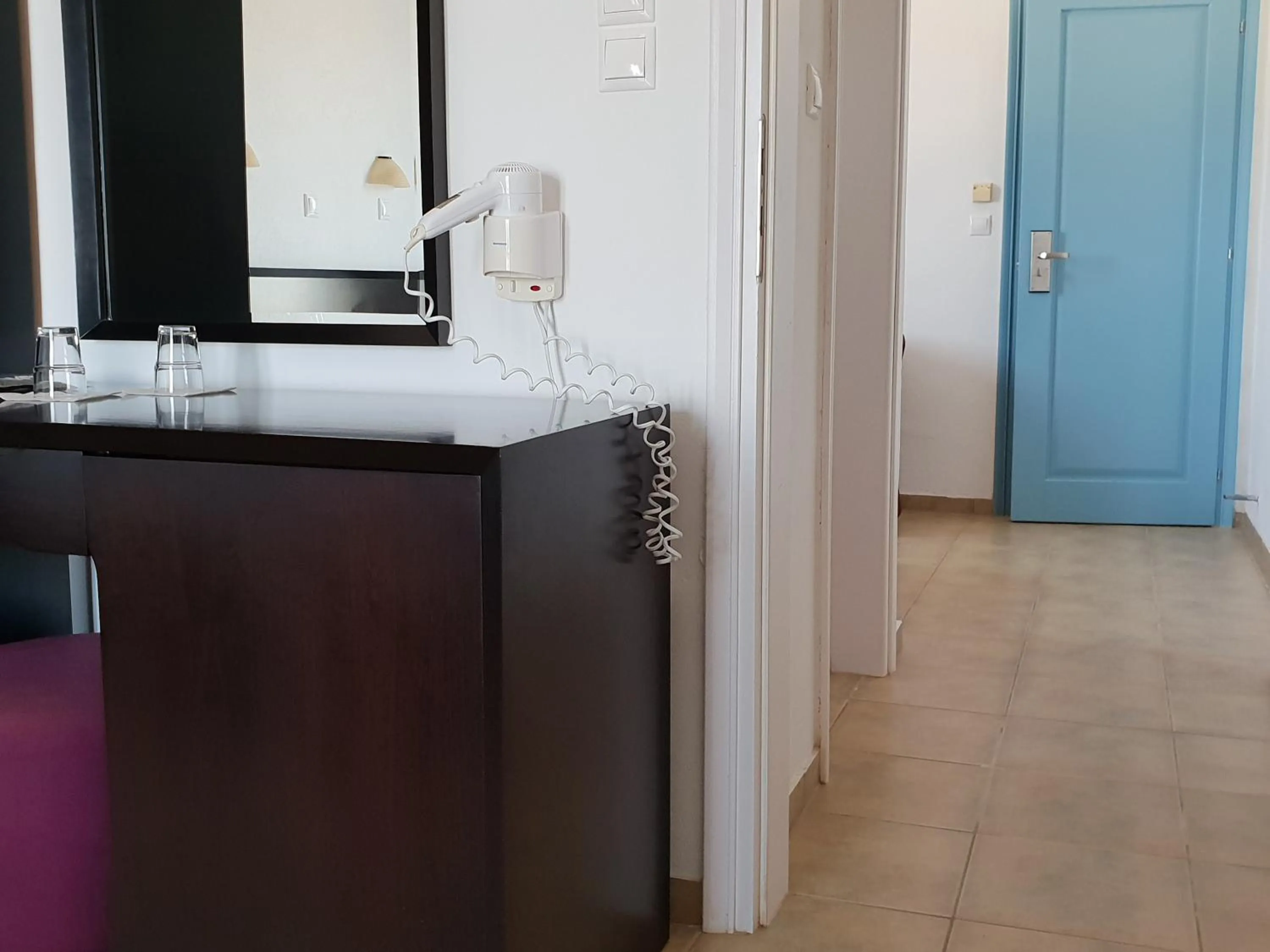 Captain's Rocks Hotel