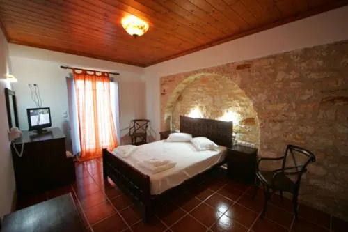 Captain's Rocks Hotel