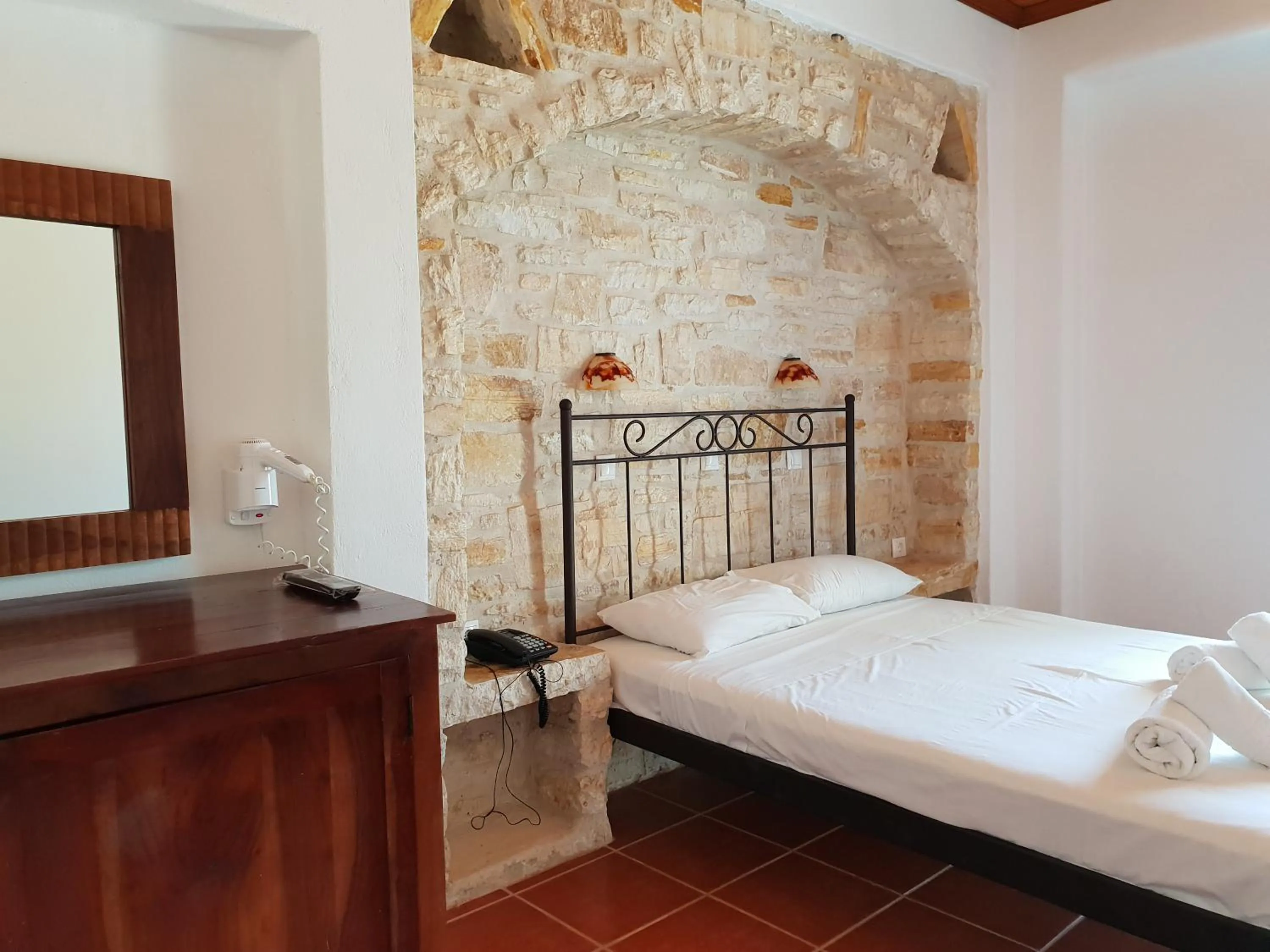 Captain's Rocks Hotel